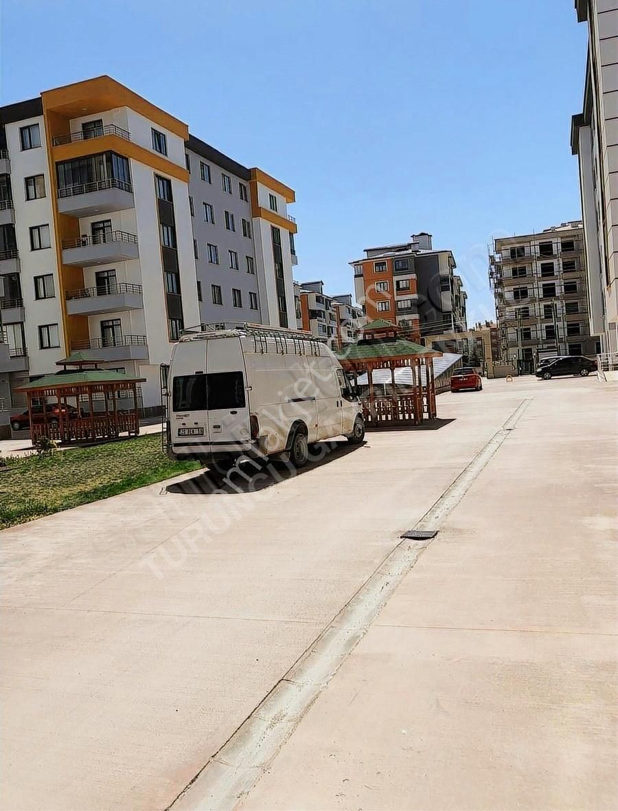 Adliye-şehir Hst. Ve Karatay Ünv. Yakını Kiralık 3+1 Daire