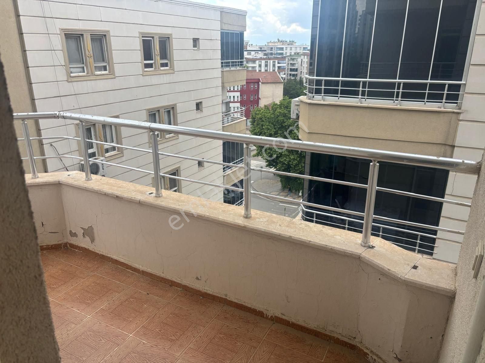 Emlak 72 Den Belde Mahallesinde Satılık Daire