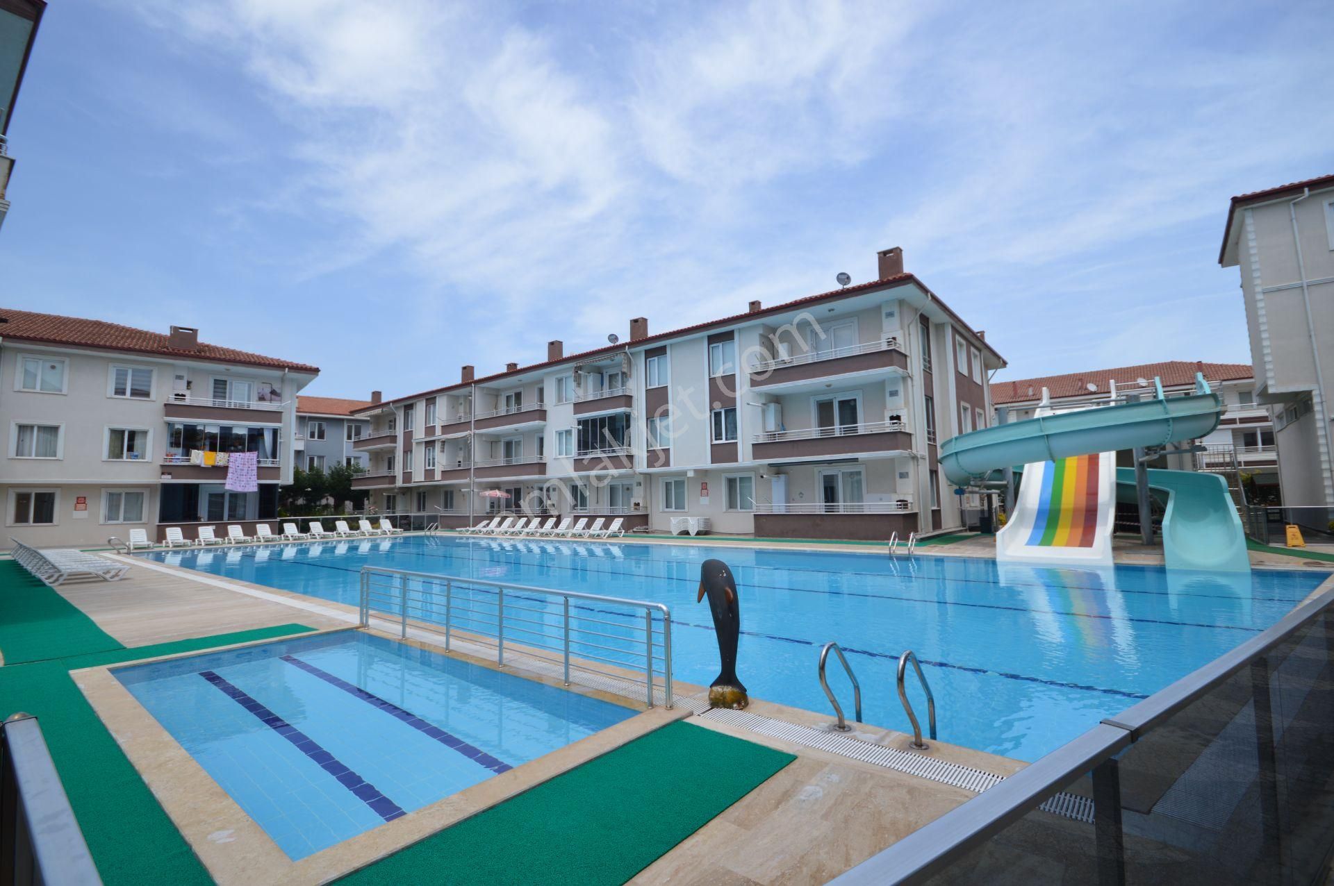 📍 Lokasyon Harika, Sitede Yaşam Ayrıcalıklı! 🌟 2+1 Havuzlu Daire! 🏡