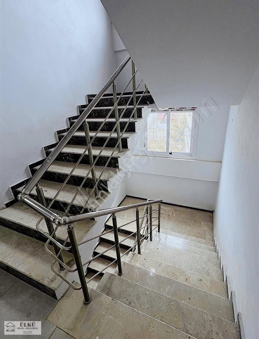 Akcatekir Çarşı Merkezde Satılık İskanı Alınmış Daire