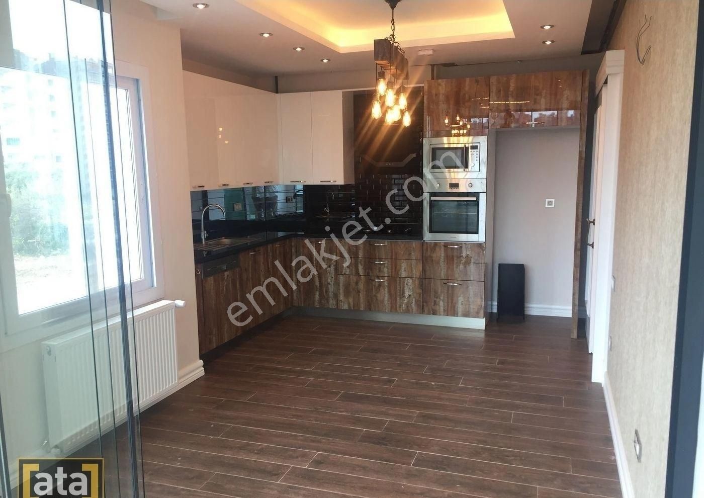 Mersin Mezitli Akdeniz Mah Açık Ve Kapalı Süper Lüx 3+1 Daire
