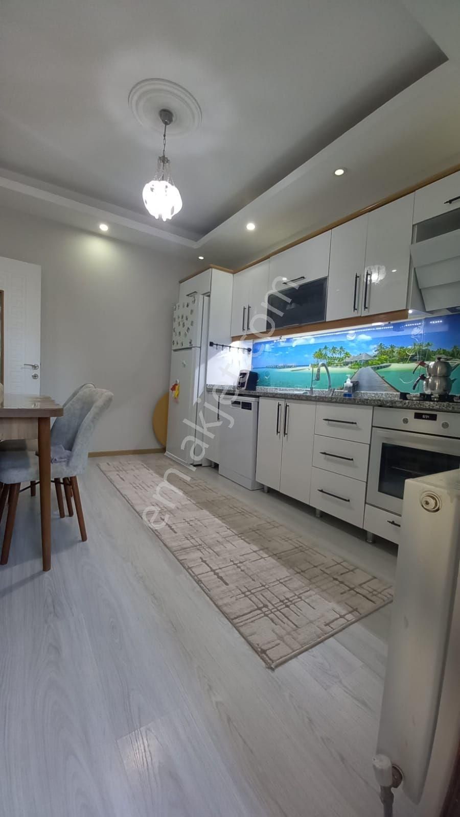 Tekirdağ Çerkezköy İstasyon Mahallesi Satılık 3+1 Yüksek Giriş