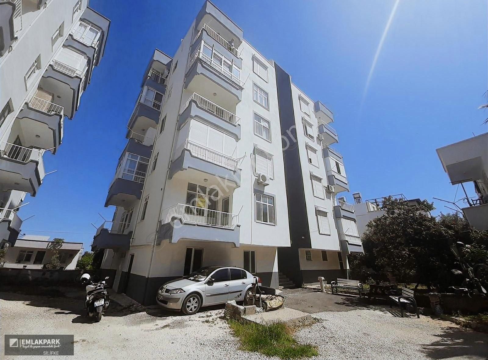 Emlakparkdan Satılık Atik Mah. De Ayrı Mutfak 3+1 Daire