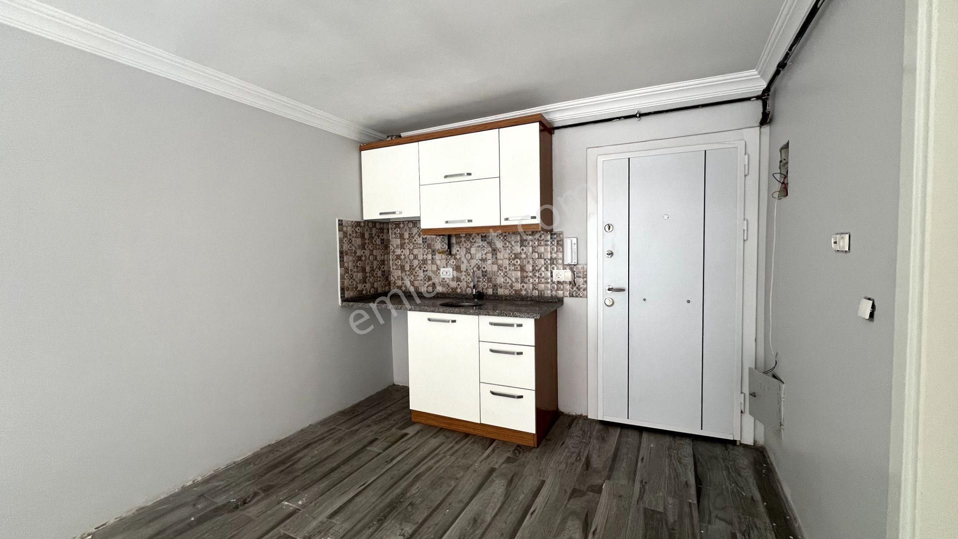 Denizli Merkezefendi Bayramyeri'nde Satılık 3 Adet 2+1 Apart