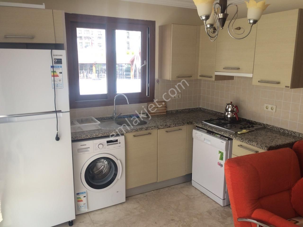 Babil Emlaktan Yıl Boyu Kiralık Deniz Manzaralı Eşyalı 3+1 Daire - Görsel 22