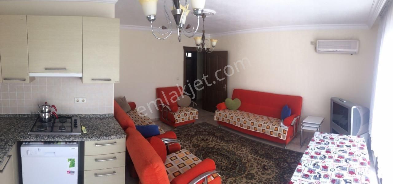 Babil Emlaktan Yıl Boyu Kiralık Deniz Manzaralı Eşyalı 3+1 Daire - Görsel 7