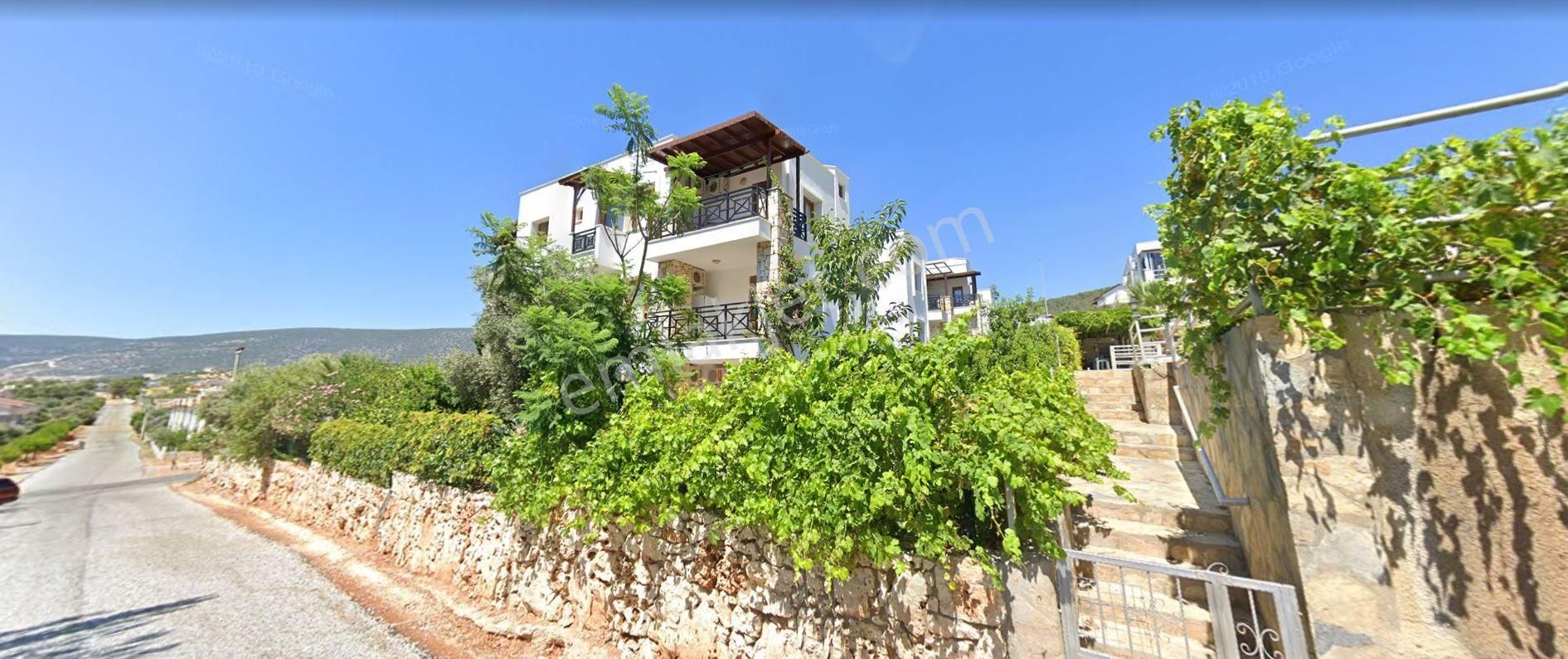 Babil Emlaktan Yıl Boyu Kiralık Deniz Manzaralı Eşyalı 3+1 Daire - Görsel 35