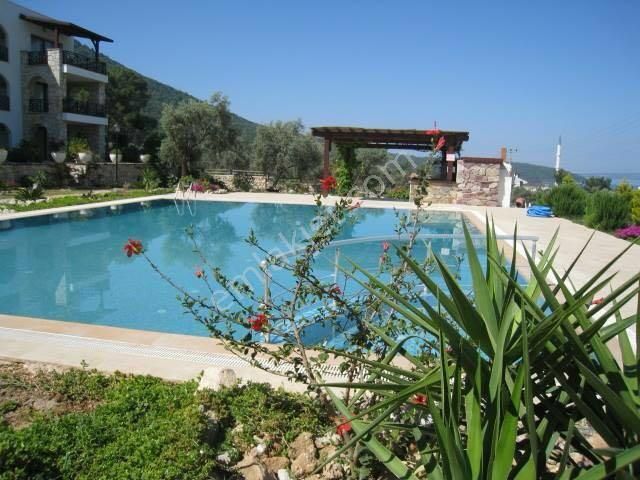 Babil Emlaktan Yıl Boyu Kiralık Deniz Manzaralı Eşyalı 3+1 Daire - Görsel 33