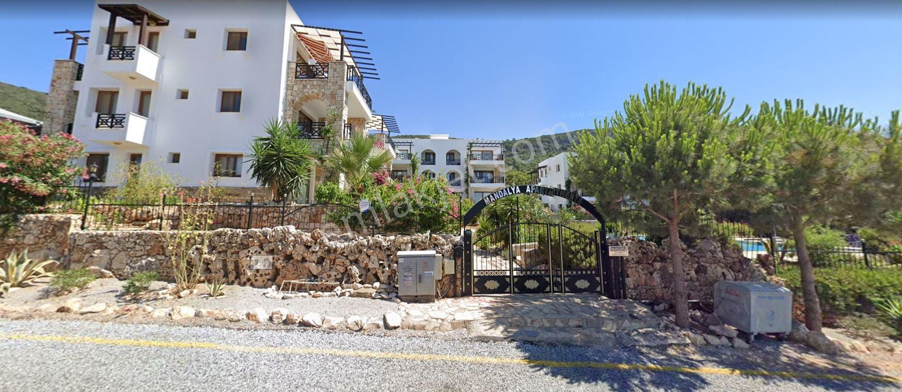 Babil Emlaktan Yıl Boyu Kiralık Deniz Manzaralı Eşyalı 3+1 Daire - Görsel 17