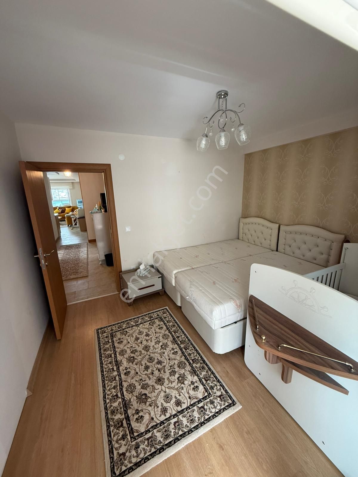 Güvenlikli, Havuzlu Site İçerisinde Full Eşyalı 3+1 Daire - Görsel 10