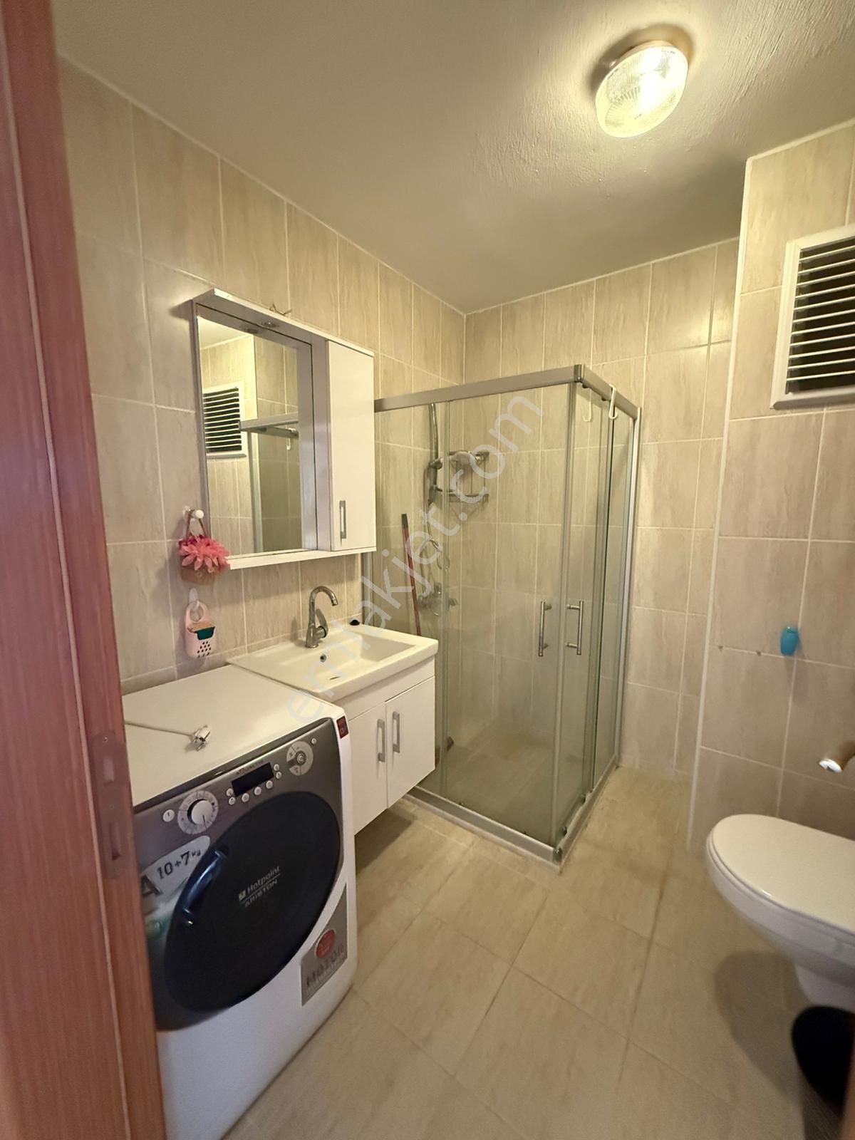 Güvenlikli, Havuzlu Site İçerisinde Full Eşyalı 3+1 Daire - Görsel 11
