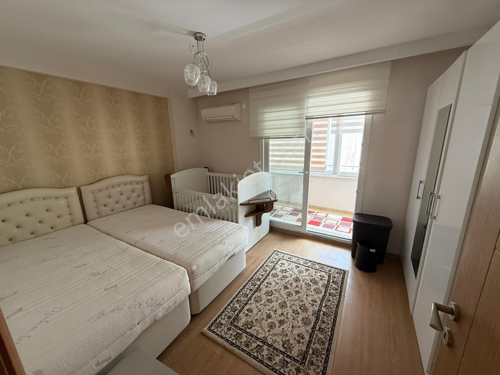 Güvenlikli, Havuzlu Site İçerisinde Full Eşyalı 3+1 Daire - Görsel 13