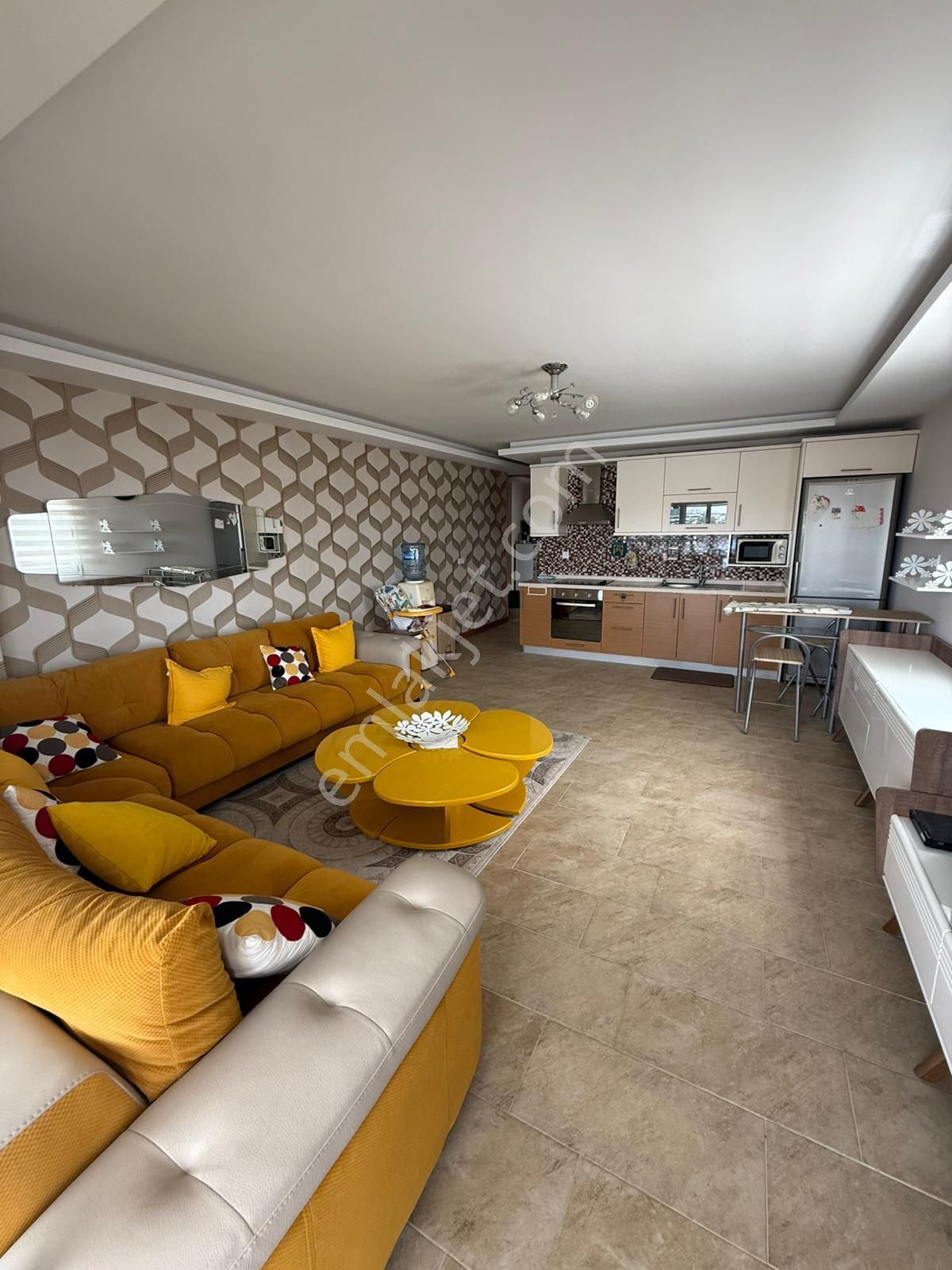 Güvenlikli, Havuzlu Site İçerisinde Full Eşyalı 3+1 Daire - Görsel 19