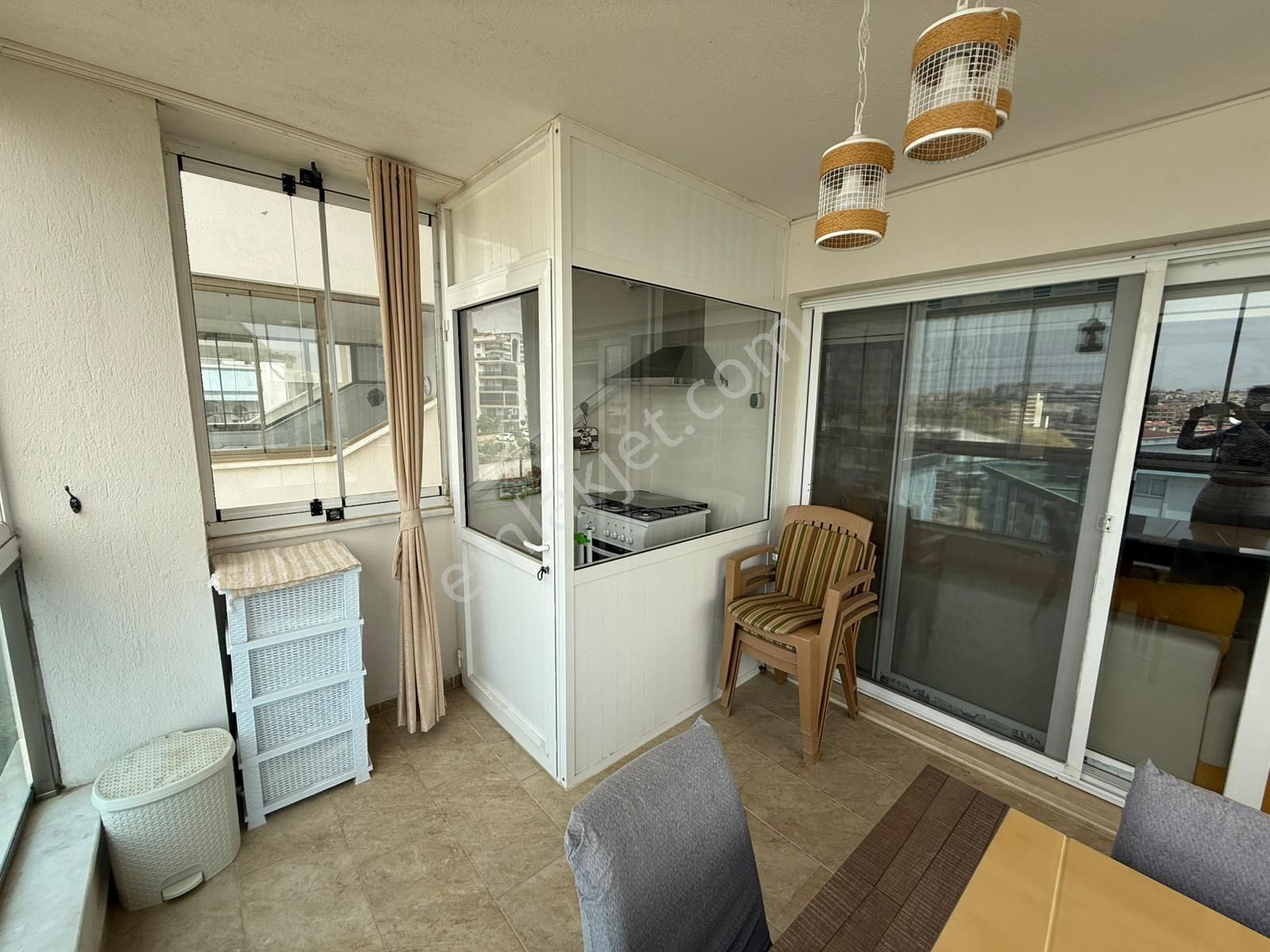 Güvenlikli, Havuzlu Site İçerisinde Full Eşyalı 3+1 Daire - Görsel 26