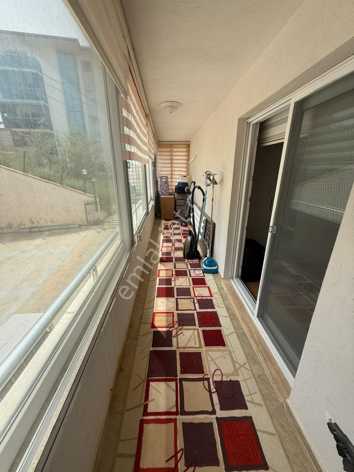 Güvenlikli, Havuzlu Site İçerisinde Full Eşyalı 3+1 Daire - Görsel 8