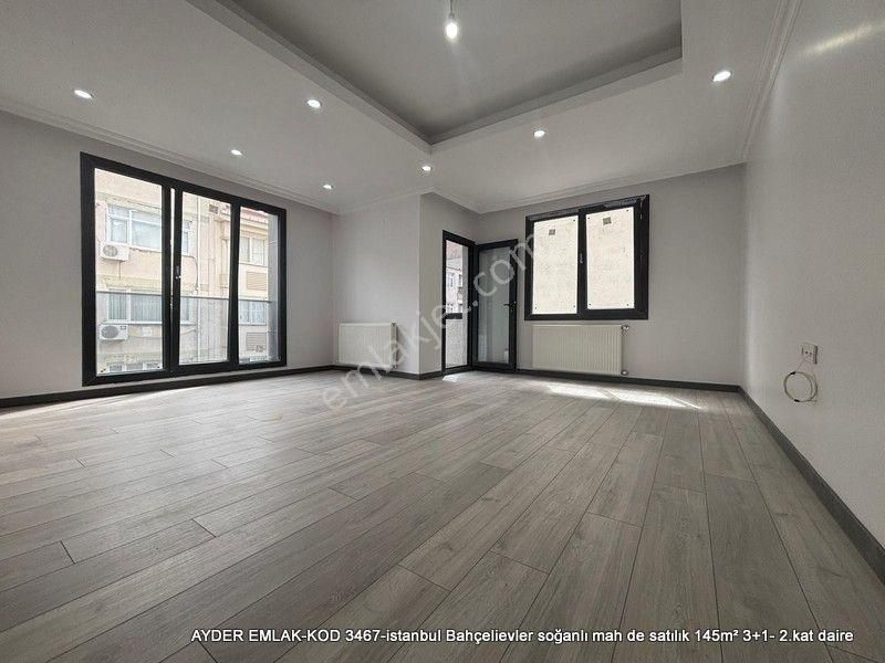 İstanbul Bahçelievler Soğanlı Mah De Satılık 145m² 3+1- 2.kat Daire