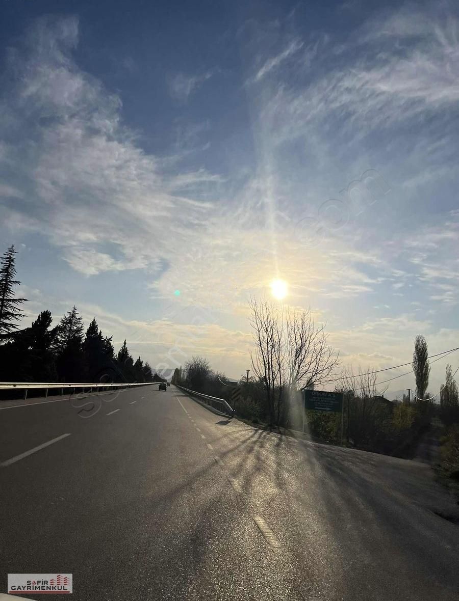 Gökçeli De Tek Tapu Arazi