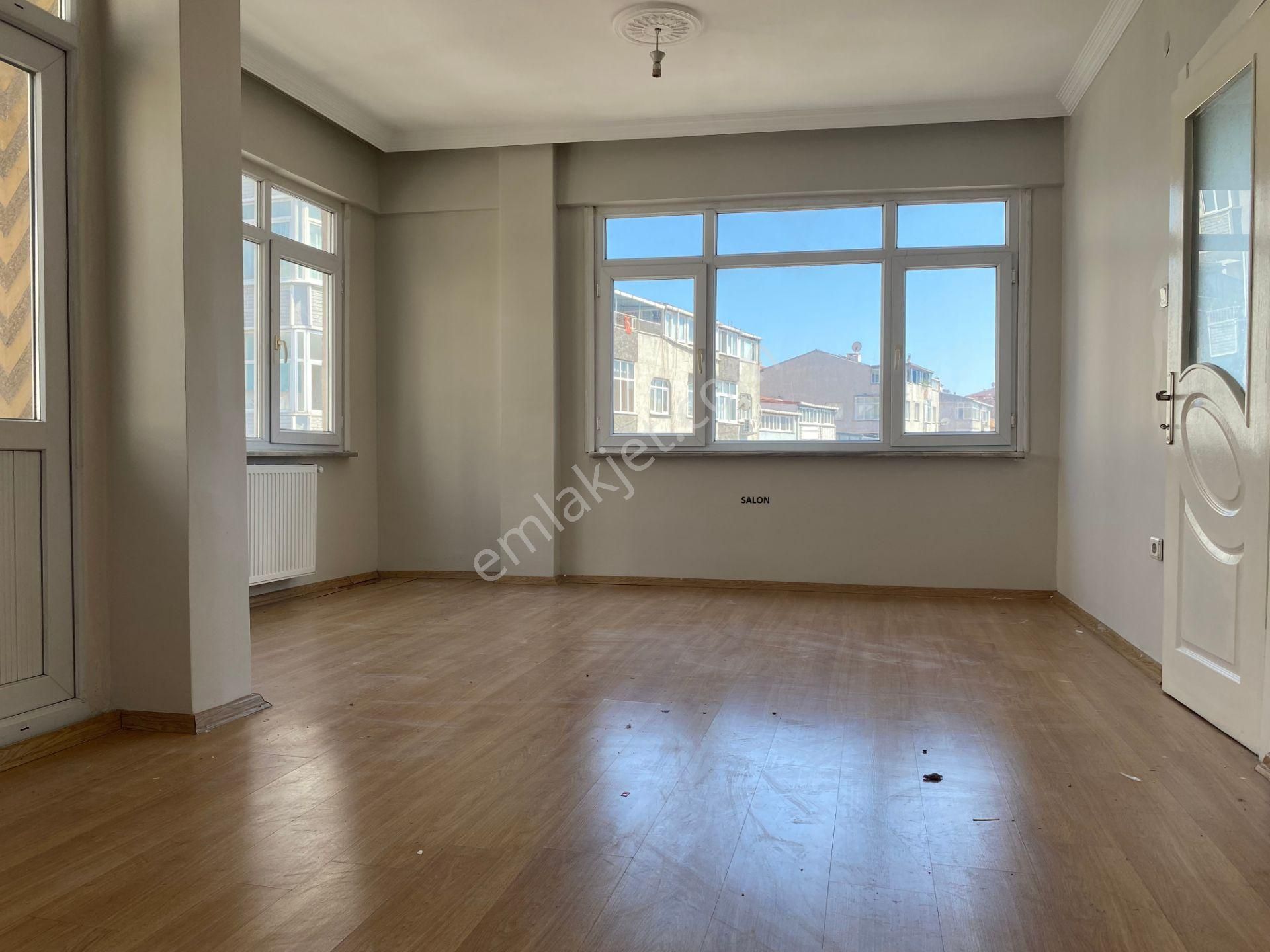 Avrupa Emlak Tan Nine Hatun Mah 78m² 2+1 4.kat,d.gaz Kombili,sabit Gelirliye,kiralık Daire