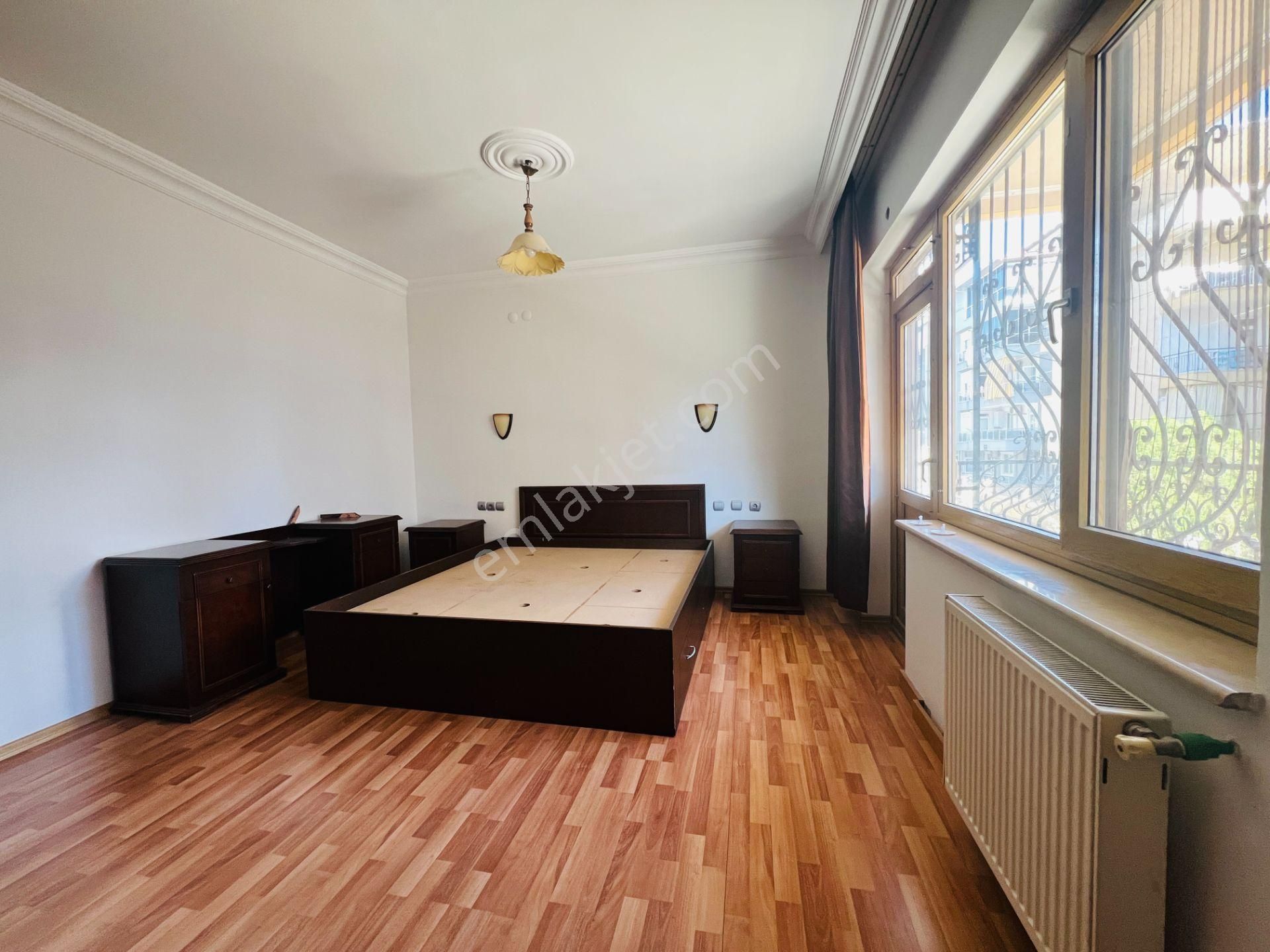 Yeşilyurt 'ta Üniversite Yakını Müstakil Villa - Görsel 21