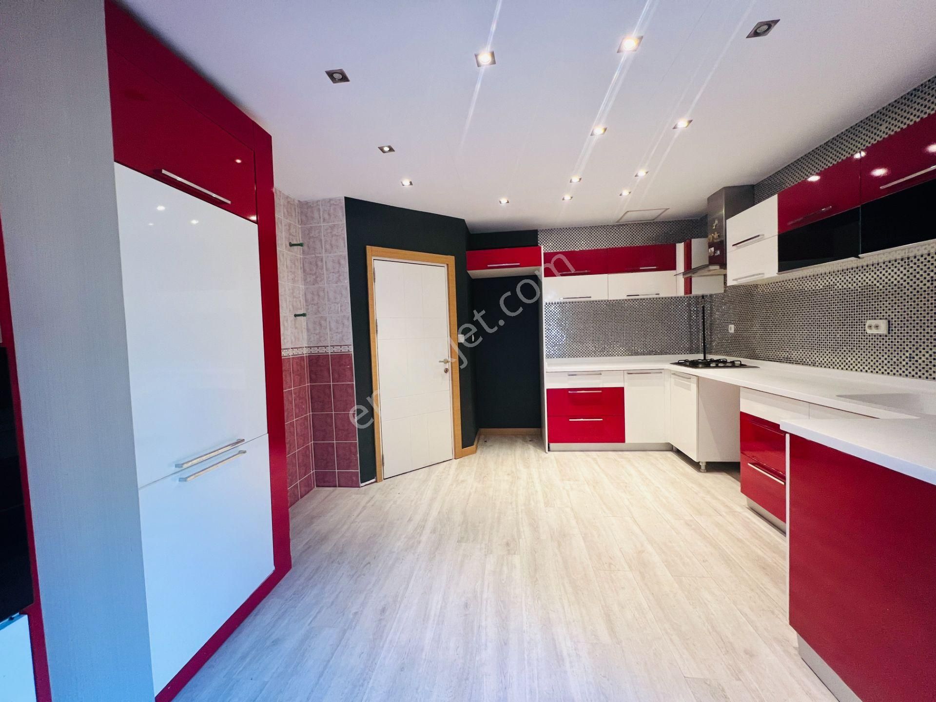 Yeşilyurt 'ta Üniversite Yakını Müstakil Villa - Görsel 17