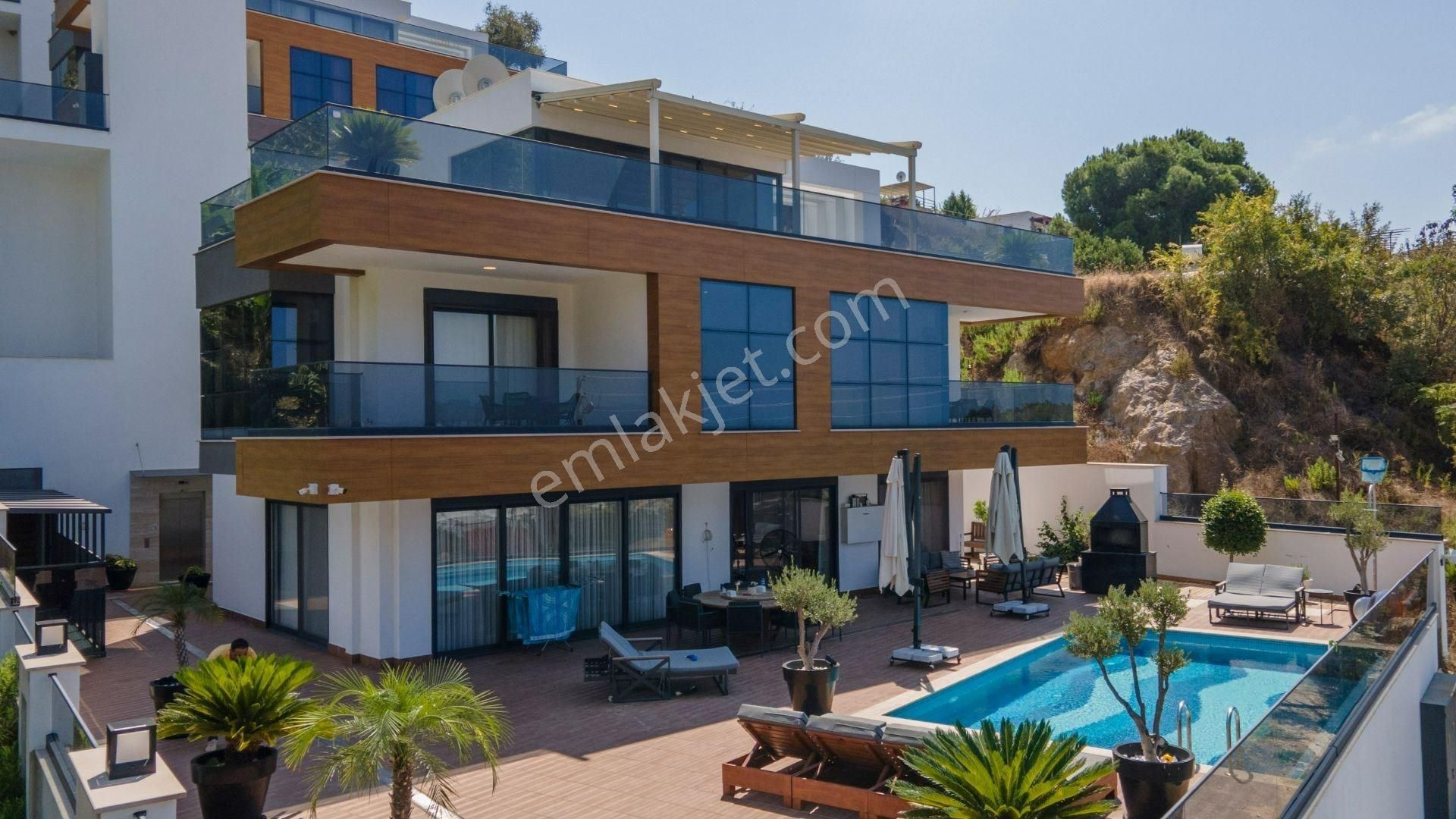 Alanya Kargıcak 4+2 Özel Havuzlu Ful Manzaralı A+kalite Satılık Lüks Villa