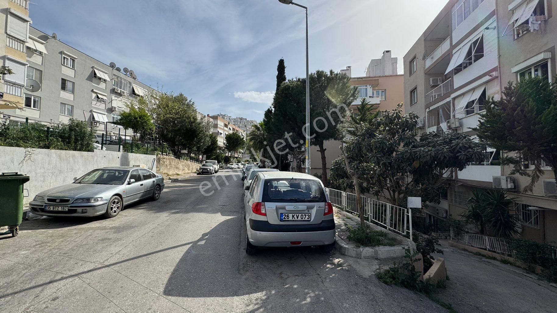 Üçkuyularda 2+1 Açık Otoparklı Tadilatlı Daire - Görsel 7