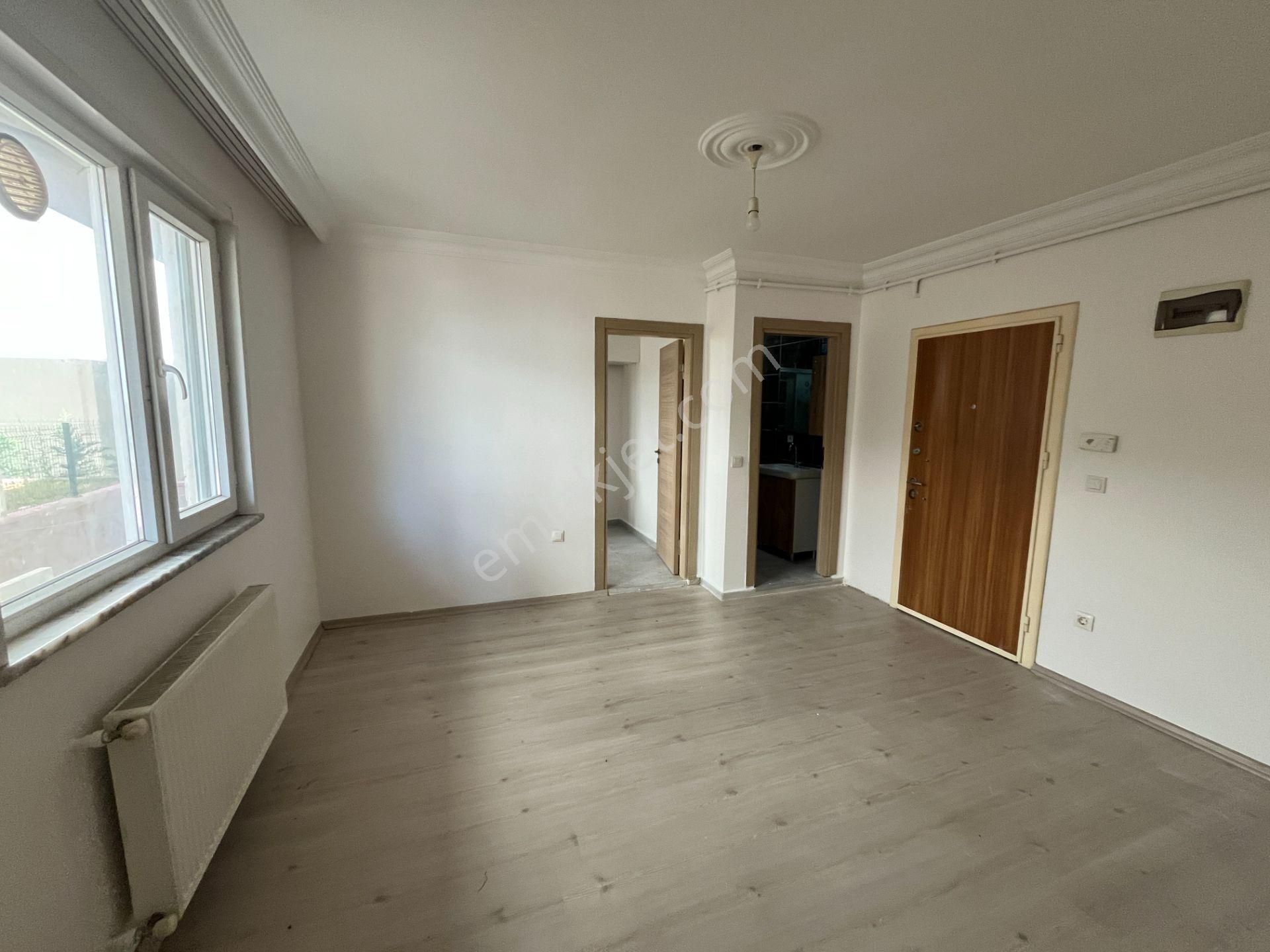Samandıra Osmangazi Mahallesinde 90m2 Kiralık 2+1 Tersdubleks