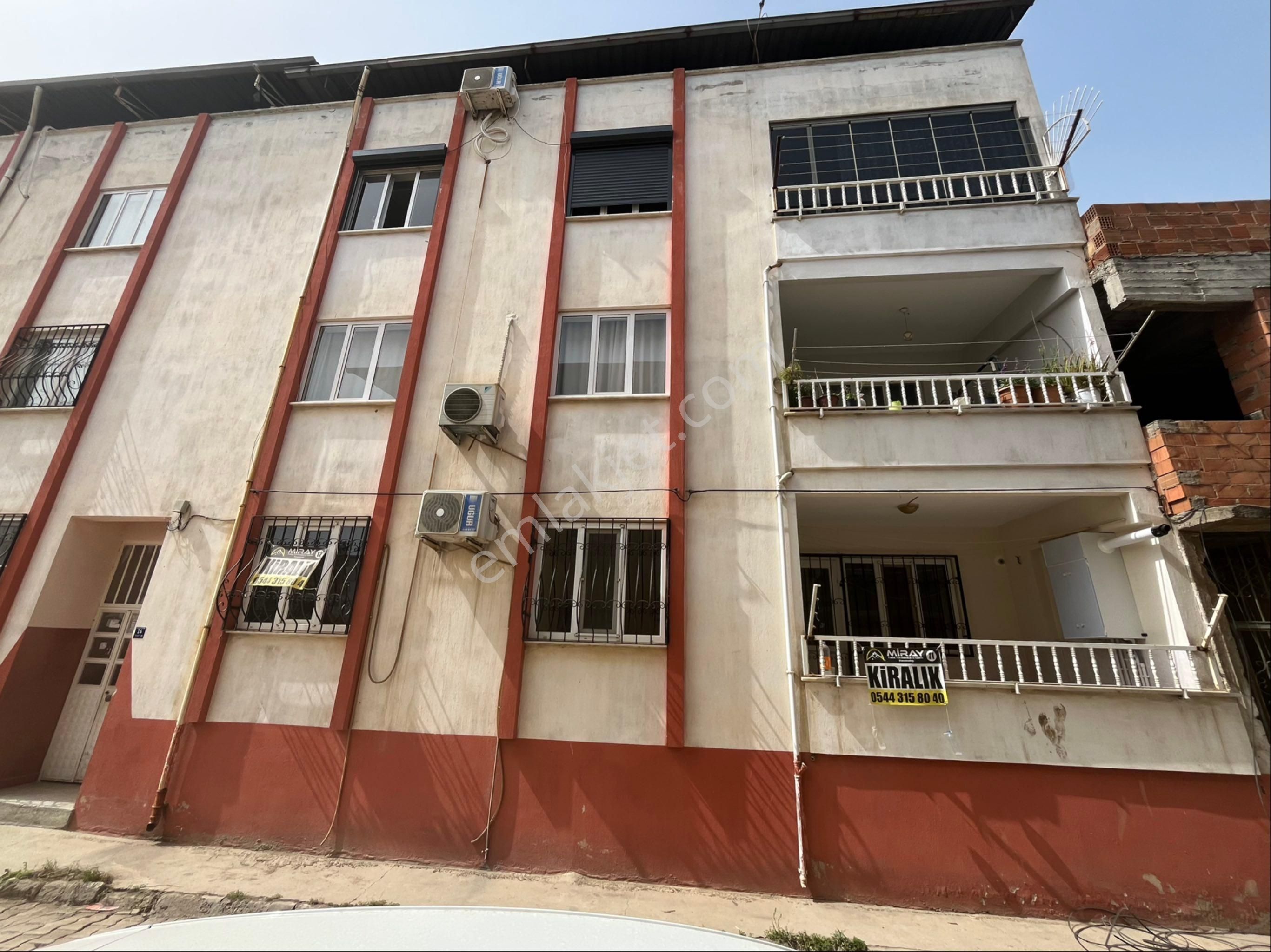 Miray Emlaktan Nazilli Dumlupınar Mahallesinde Kiralık 3+1 Daire