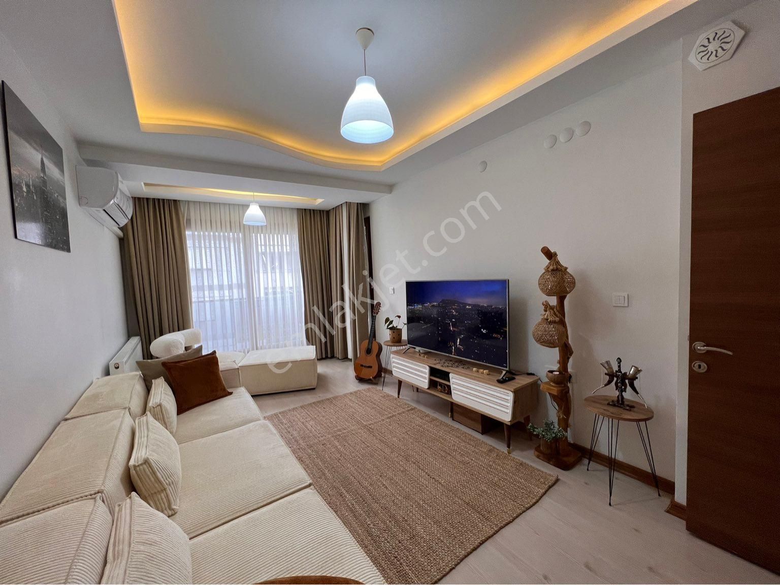 Buca Yaylacık Mah'de 2+1 85m2 Dgazlı Asansörlü Satılık Daire