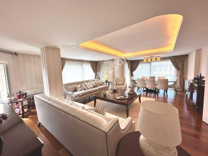 Secret House'dan Çift Girişli Ultra Lüks Eşyalı 5+2 Dubleks