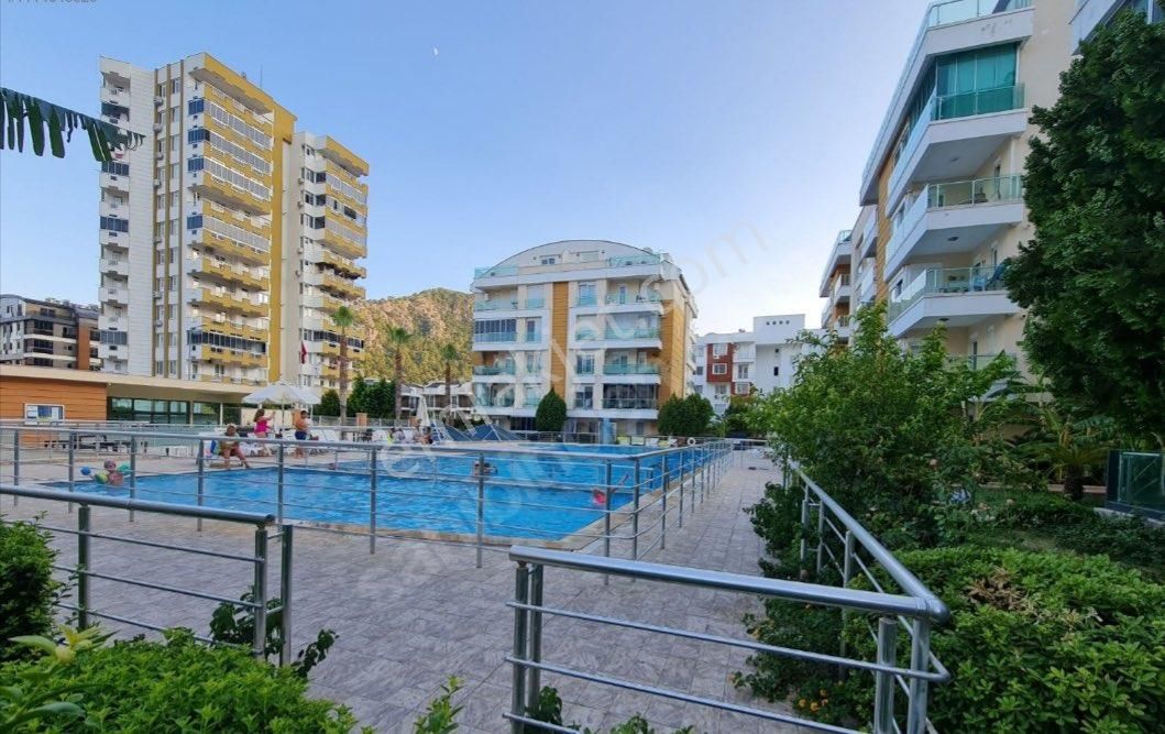 Hurmada Lüks Sitede Satılık Daire