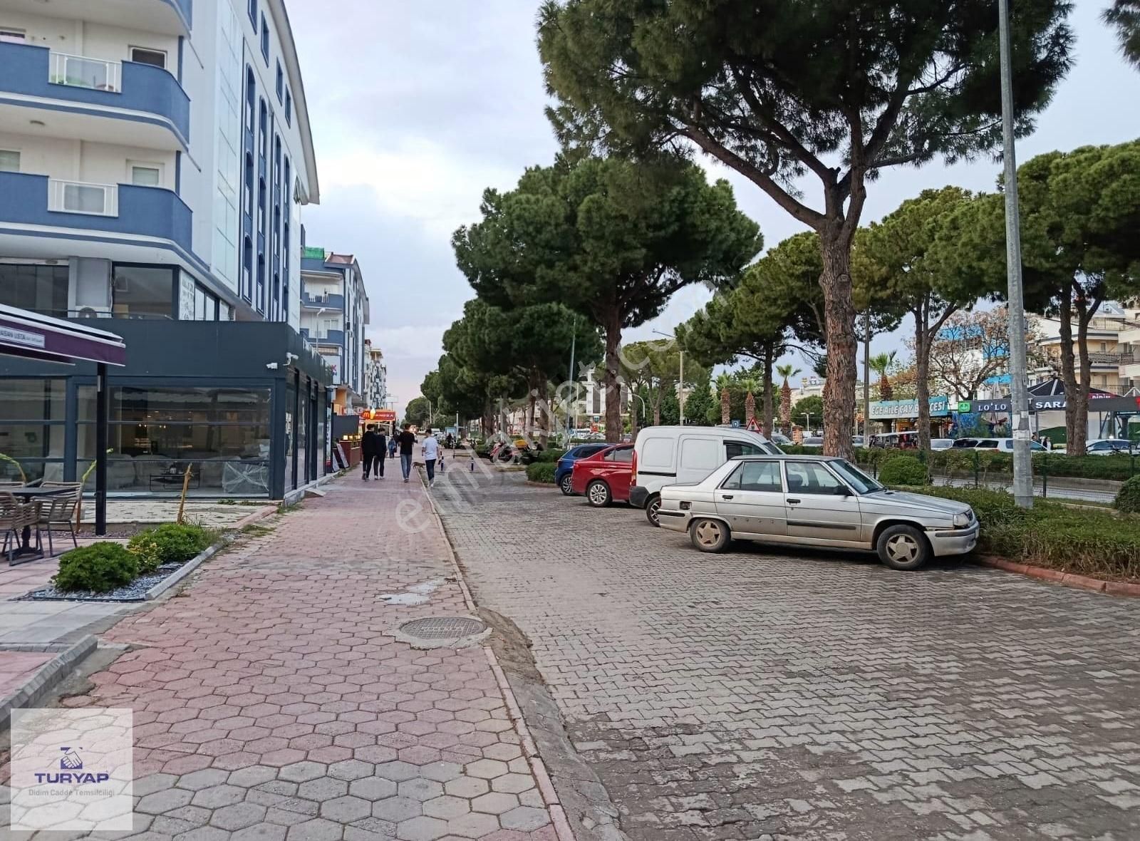 Didim Atatürk Bulvarında Altınkum Sahile 900 Metre Satılık 2+1 - Görsel 3