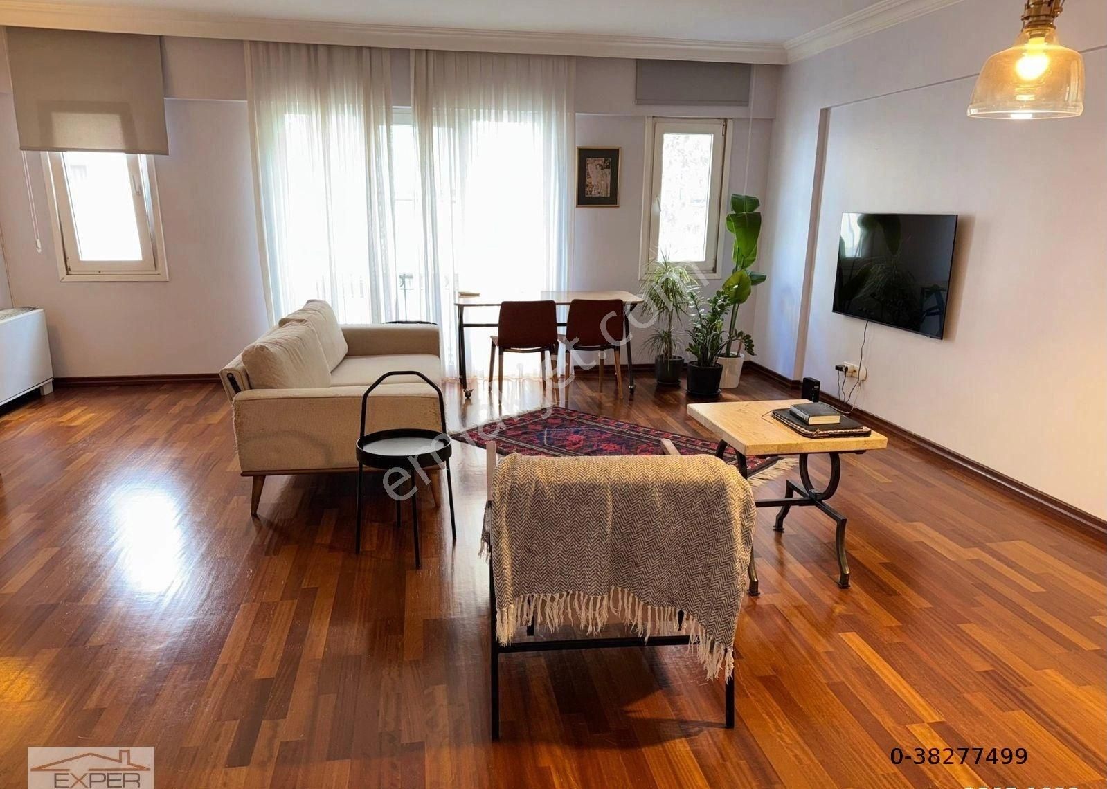Topağacı Hacıemin'de 2002 Yapımı Binada, Asansörlü-kombili 120m2