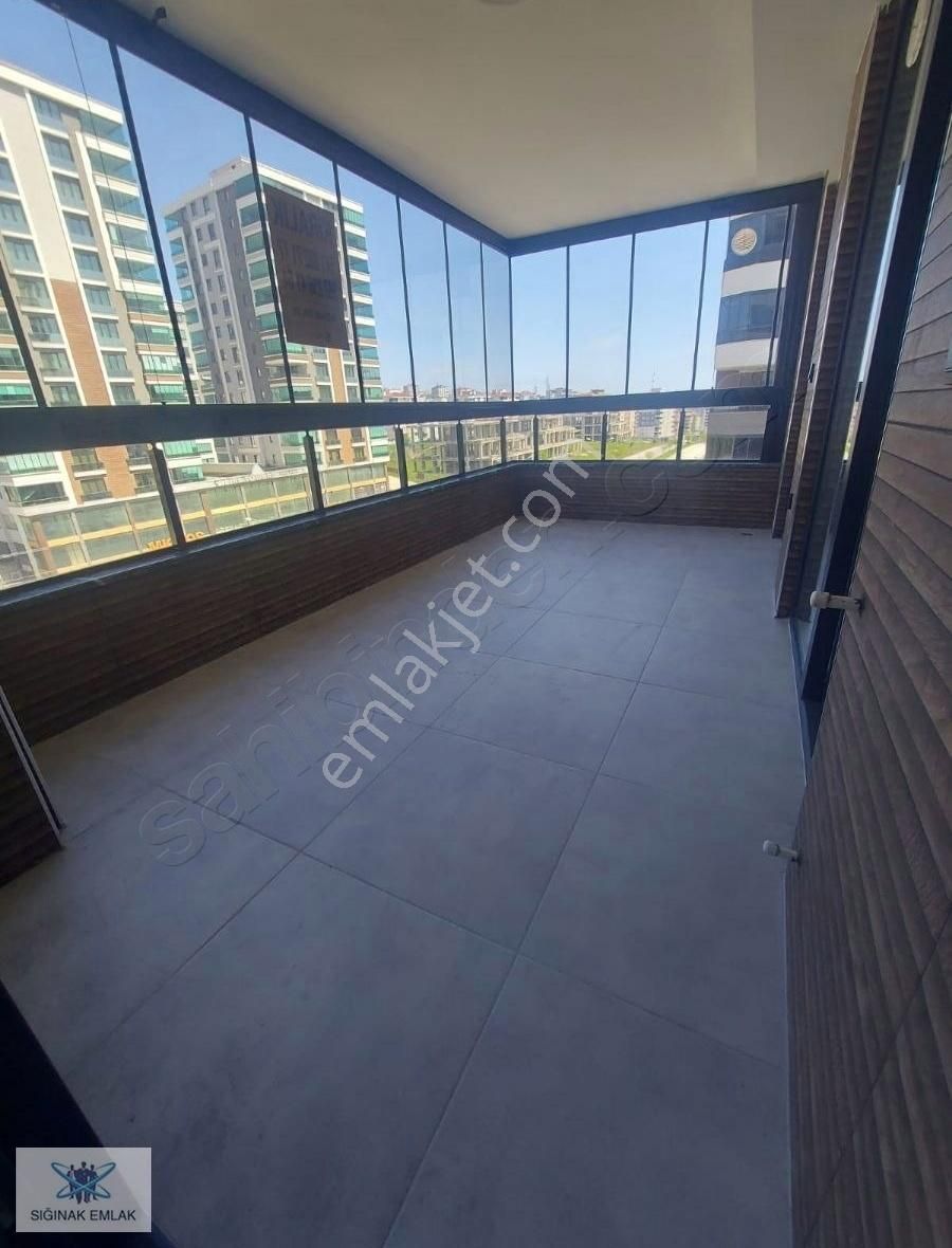 Sığınak Emlak Tan Site İçi Hazır Daire