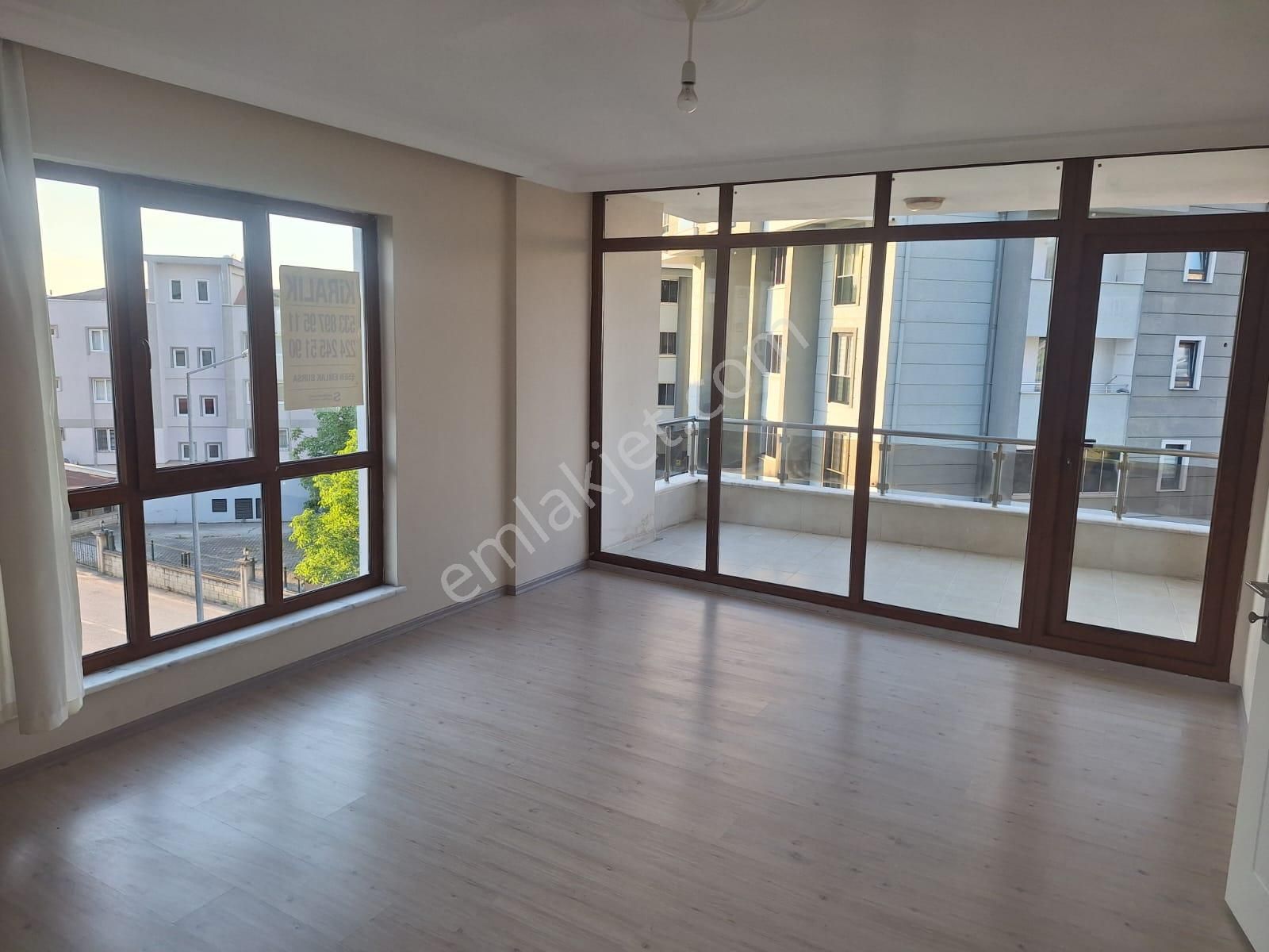 Esen'den Demircide Hiç Oturulmamış Arakat Kiralık Daire