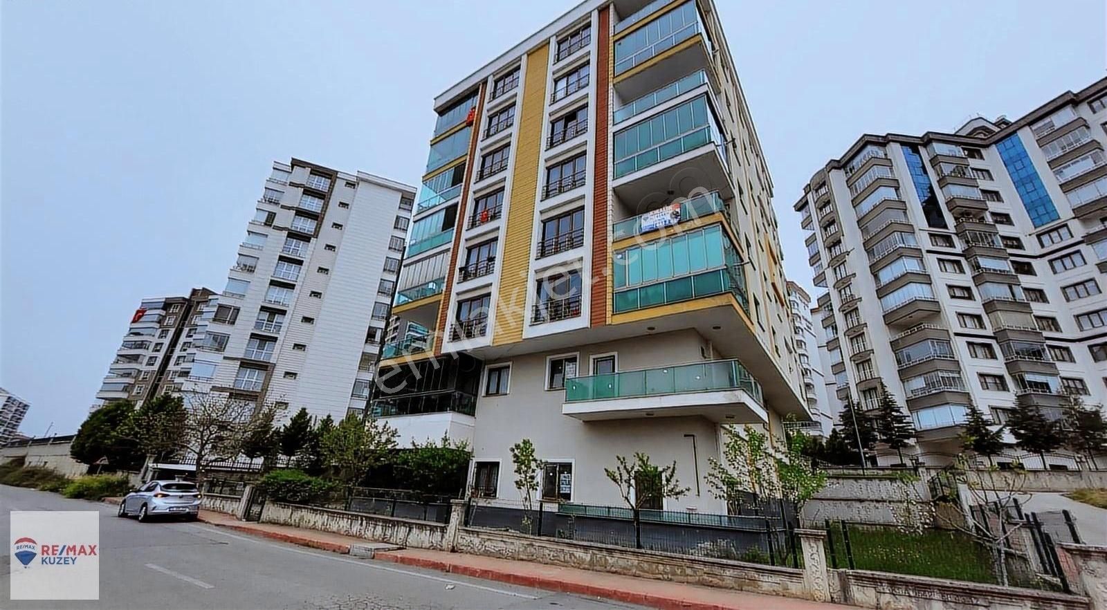 Derebahçede Kiralık Sıfır Site Dairesi
