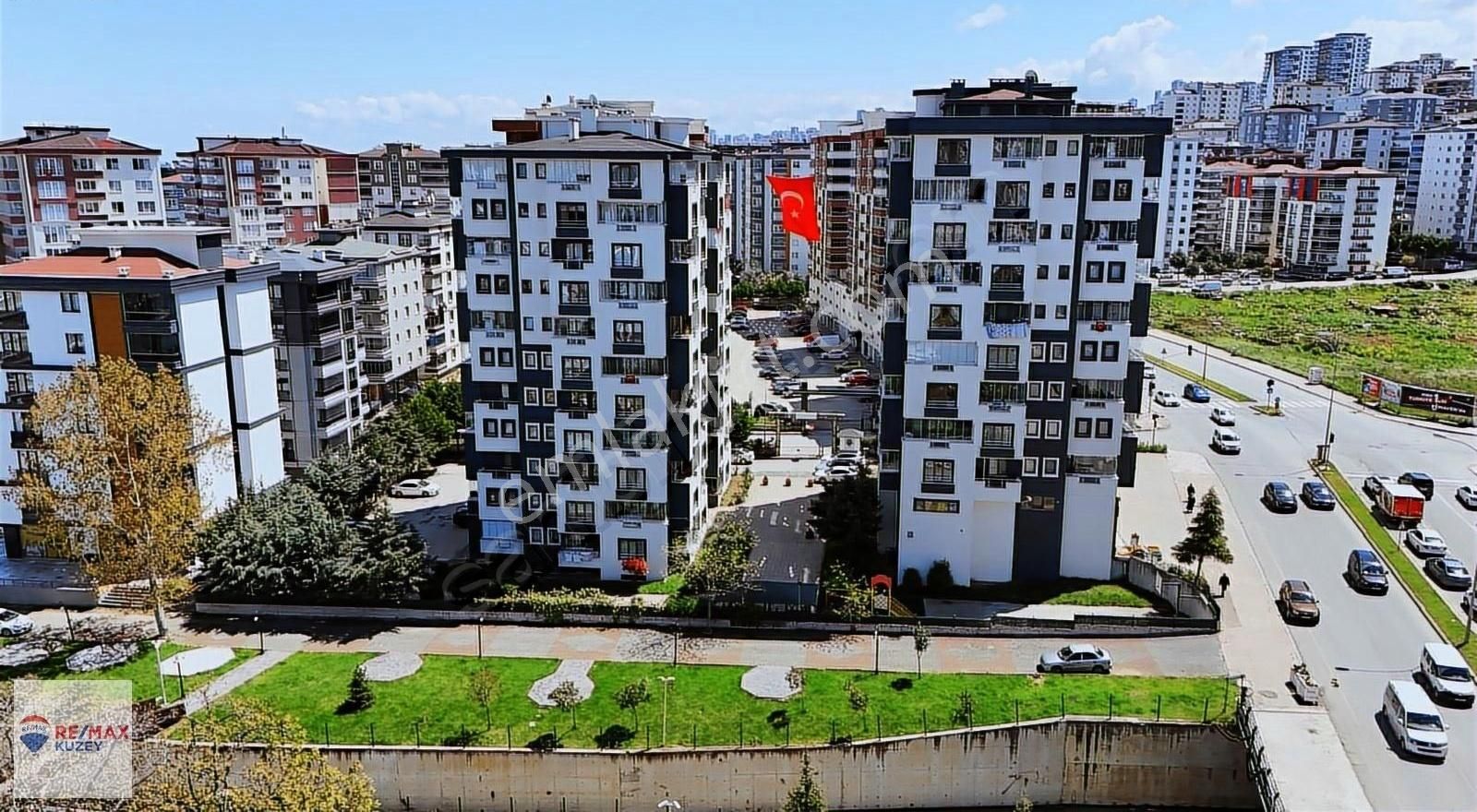 Cağaloğlu Bulvarı'na Cephe, Kısmi Deniz Manzaralı Geniş 3+1