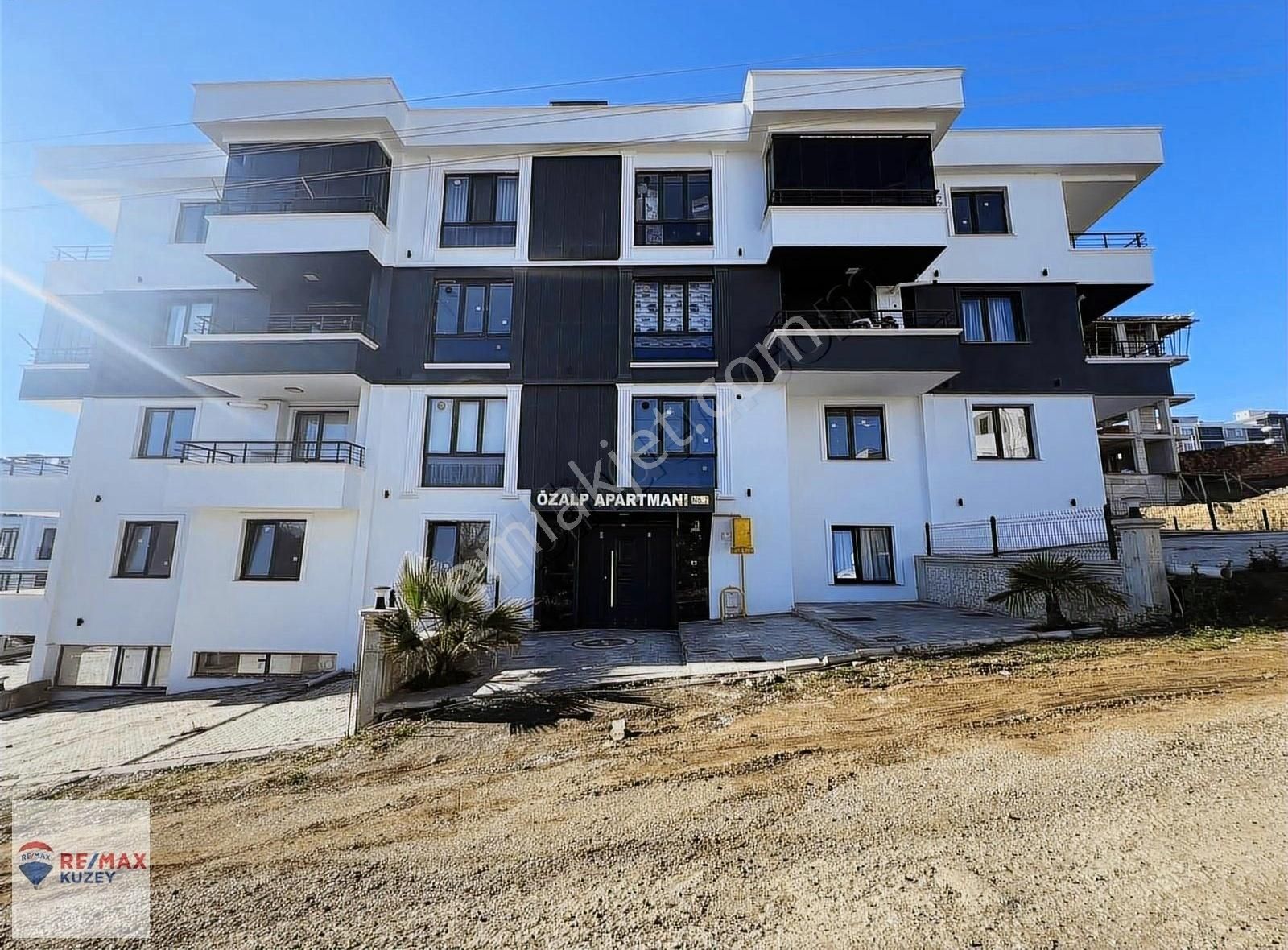 Körfezde Kiralık 1+1 Daire