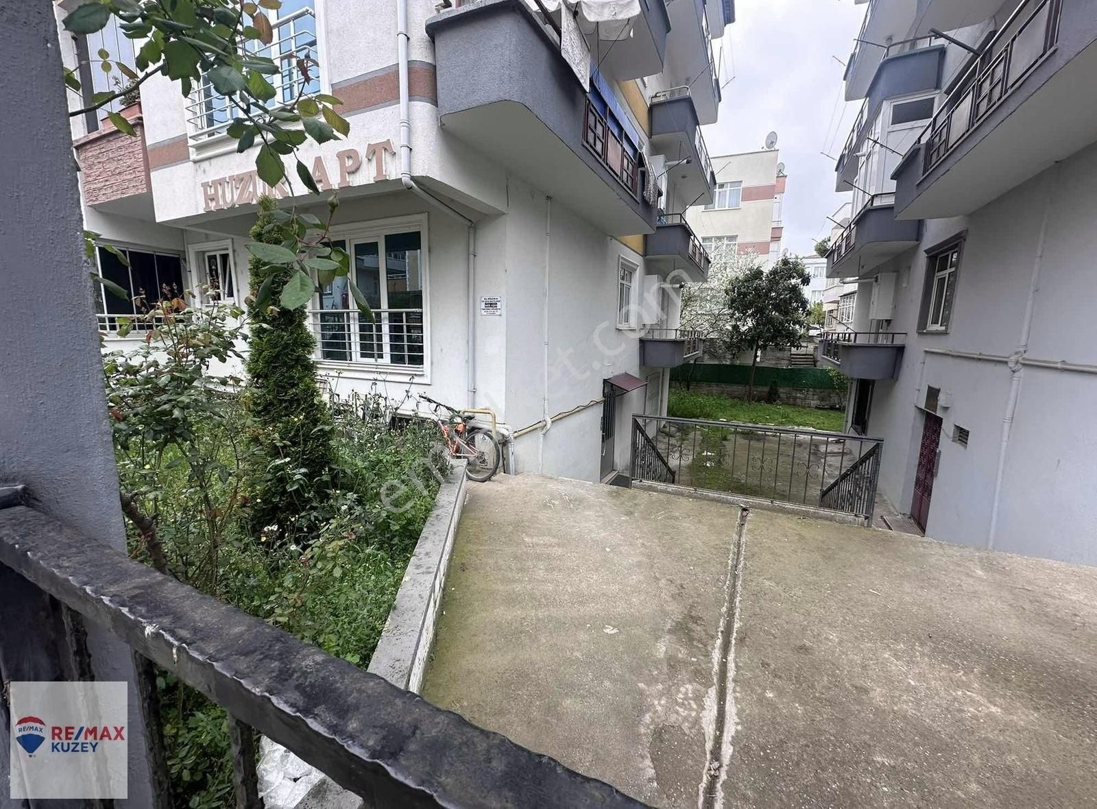 Remax Pınar Ömürevleri Cağaloğlu Blv 1 Sk Üstü 3+1
