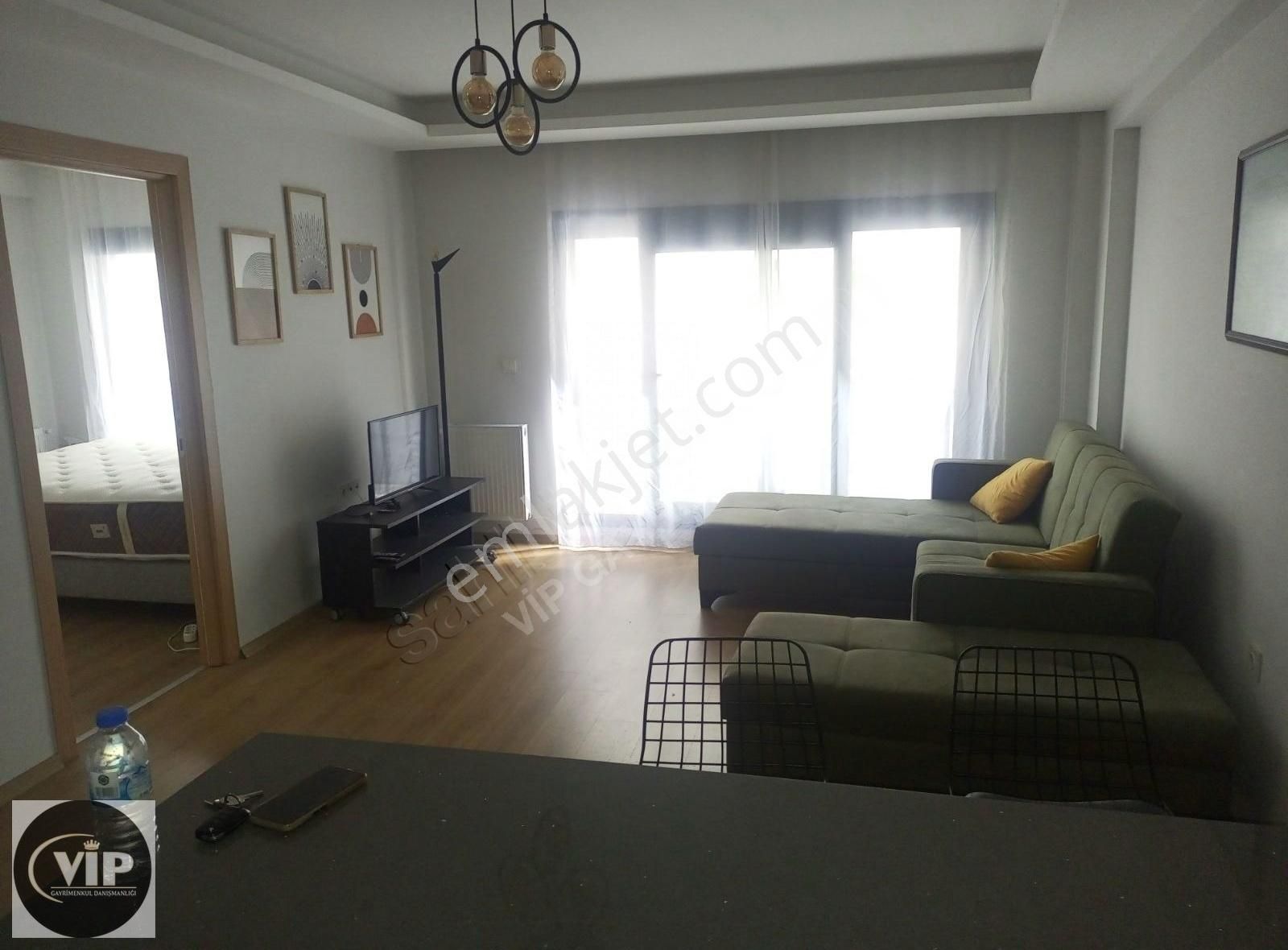 Vip Gayrimenkul'den Dedebaşı Kiralık Eşyalı 1+1