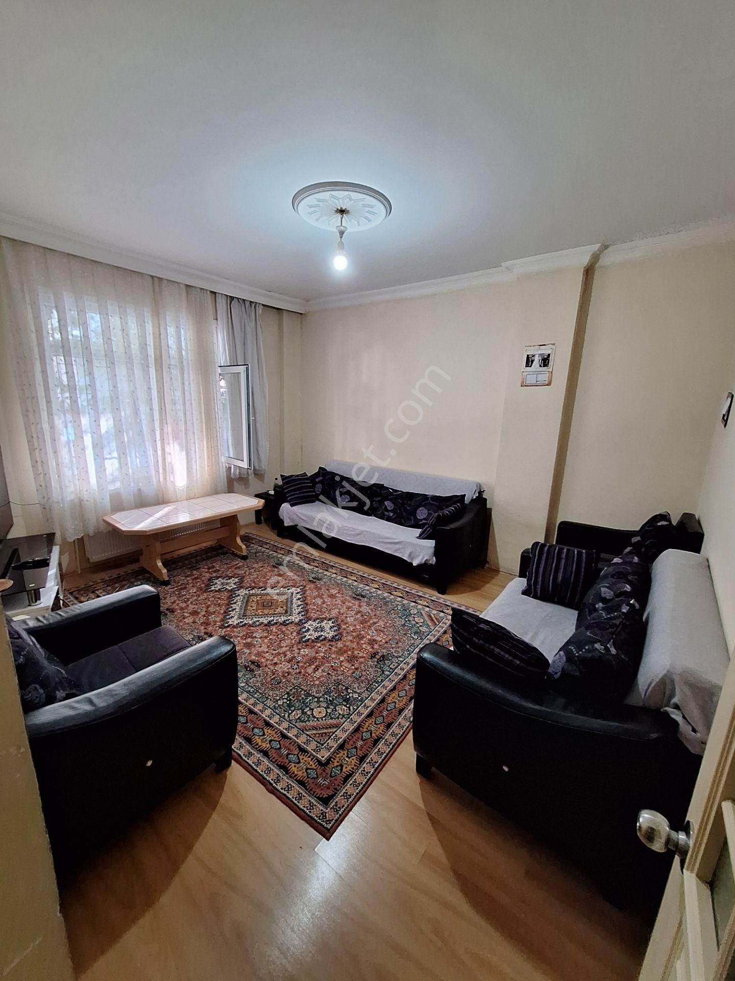 Hatun Gayrimenkul'den Satılık 2+1 Daire Arsa Payı 64m Merkez Dörtyol Işıklara Yakın