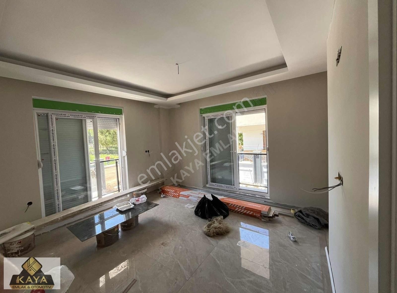 Atatürk Caddesi Yakını Satılık 1,5+1 Satılık Lüks Daire