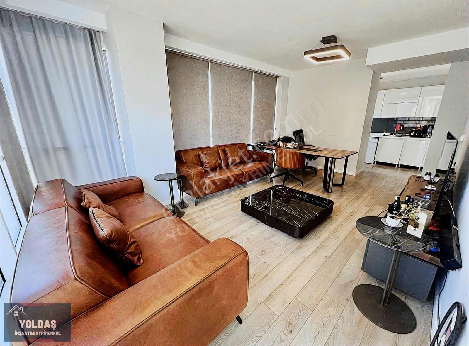 Yoldaş İnşaat S Life Express Sitesinde 2+1 107 M2 Satılık Daire