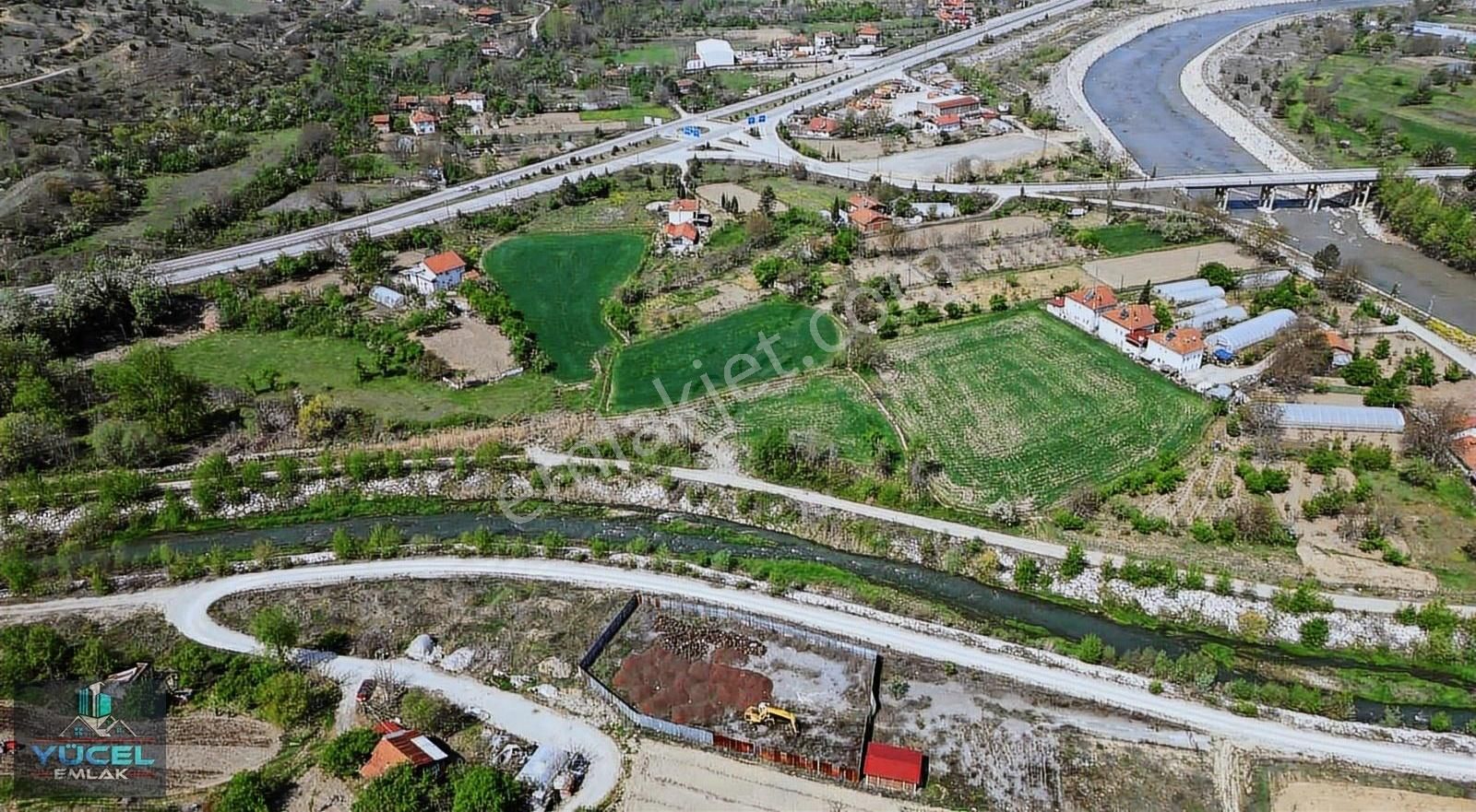Satılık Arsa Etrafı Çevrili İmalathaneye Uygun 3000 M2 - Görsel 12