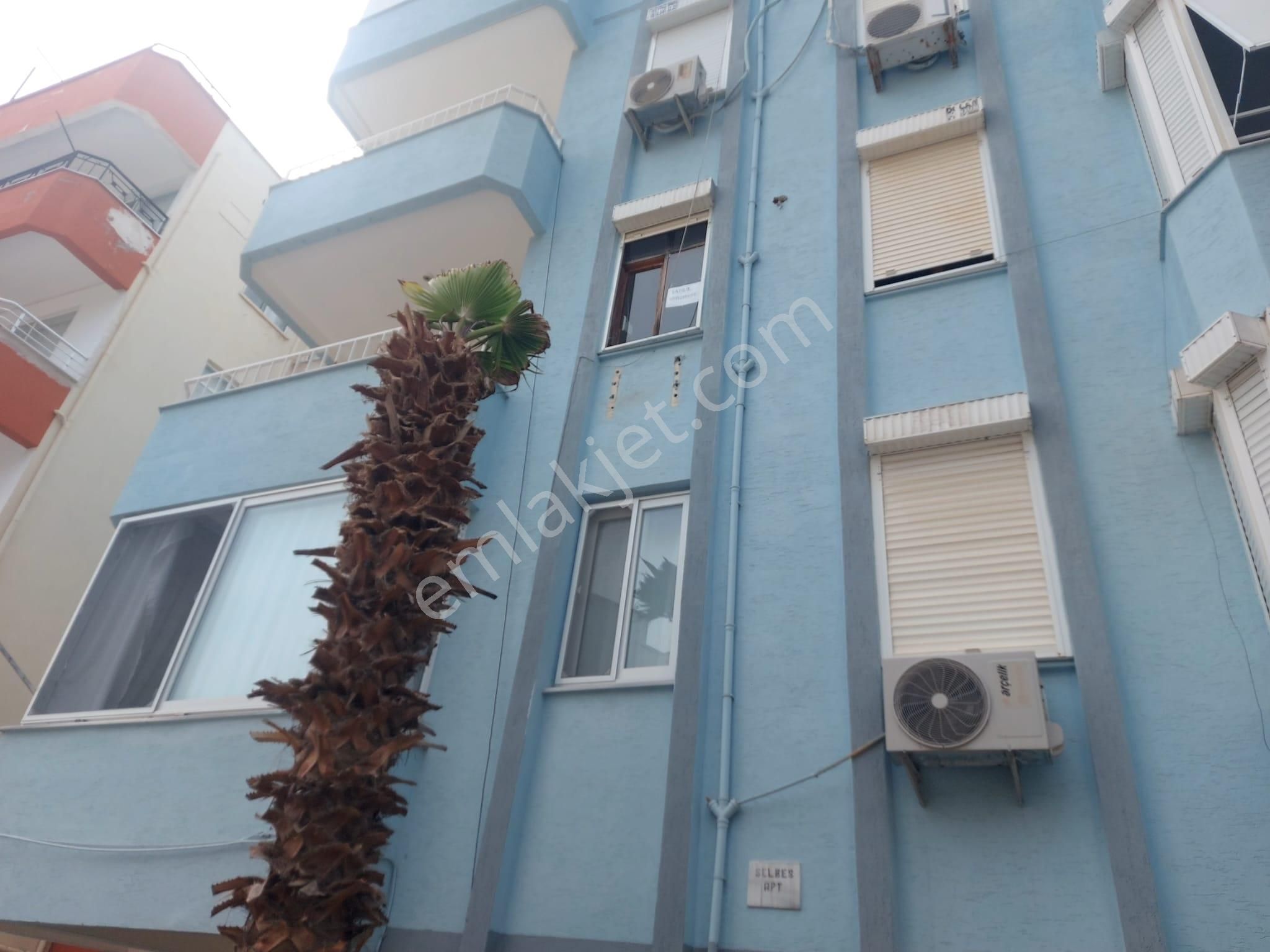 Anamur Yalıevleri Mahallesinde Denize Yakın 2+1 Satılık Yazlık