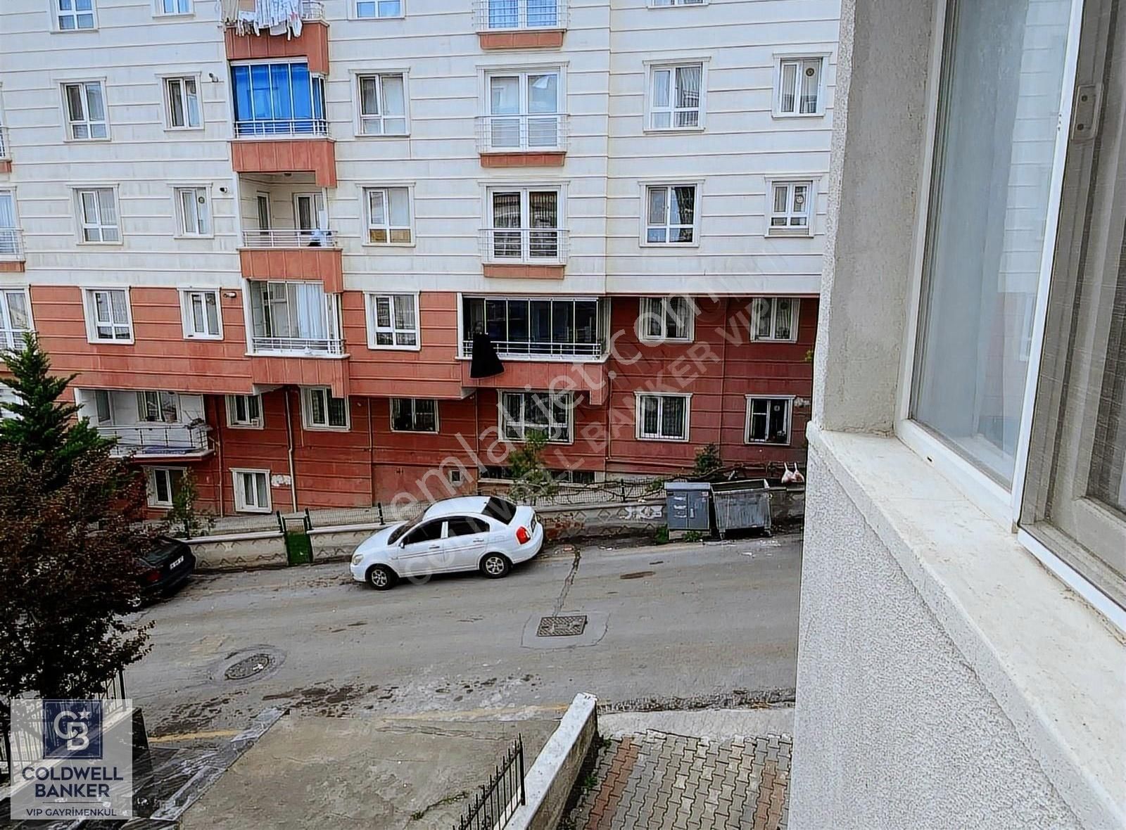 Etimesgut Alsancak Mahallesi Ana Cadde Yakını 3+1 Satılık Daire