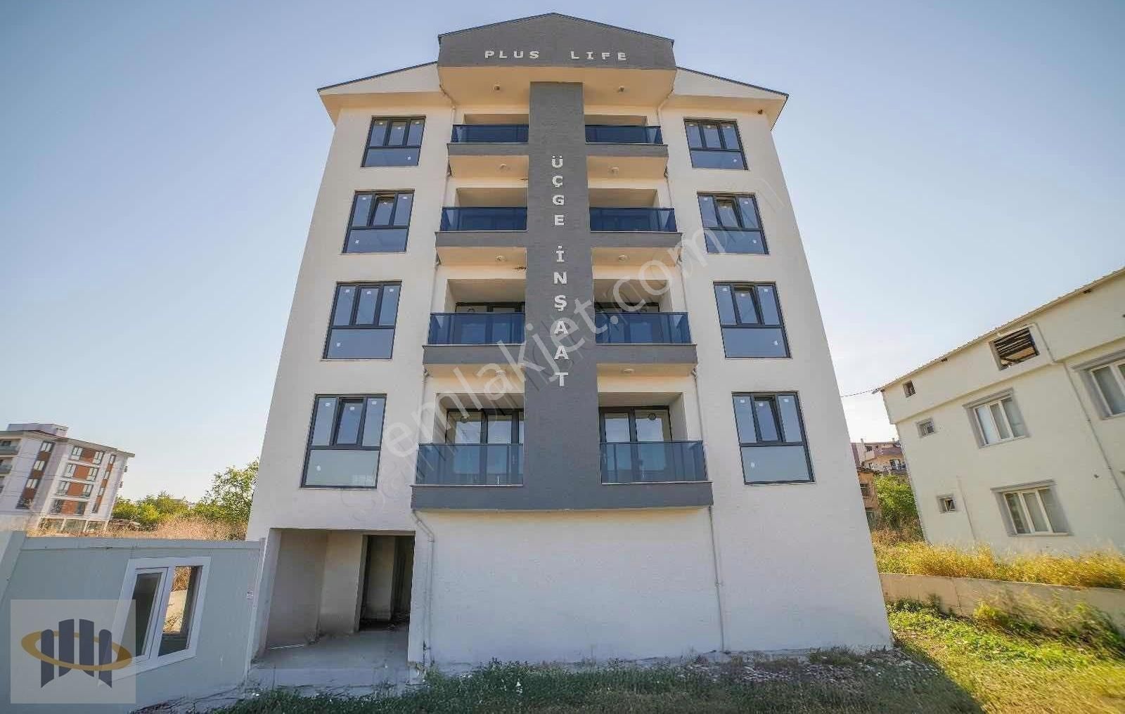 Nilüfer Yol Çatıda Satılık Daire