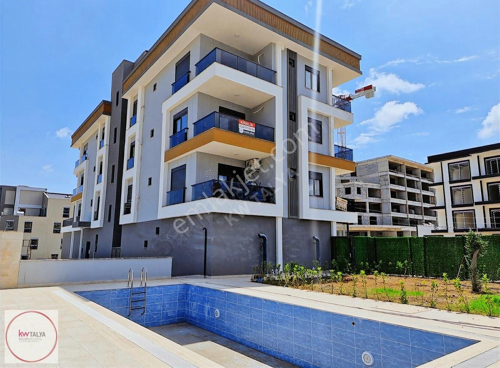 Satılık 1+1 Daire, Anayola 2. Parselde