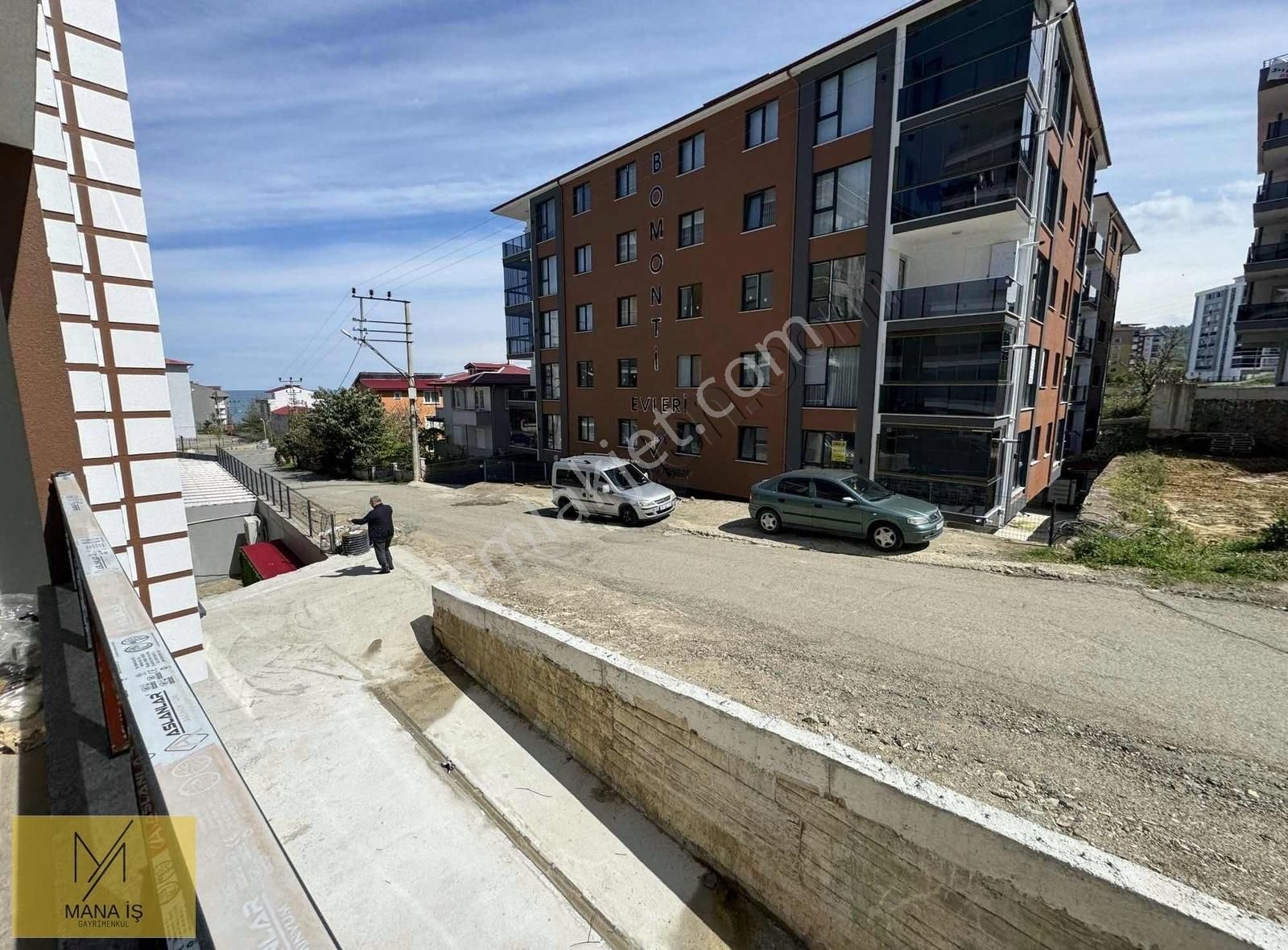 Mânâ İş Gayrimenkulden Erikliman Mahallesinde 2+1 Satılık Daire