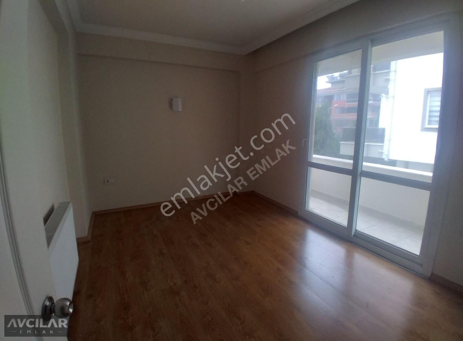 Hayıtlı Mahallesi'nde Geniş Ve Masrafsız Daire